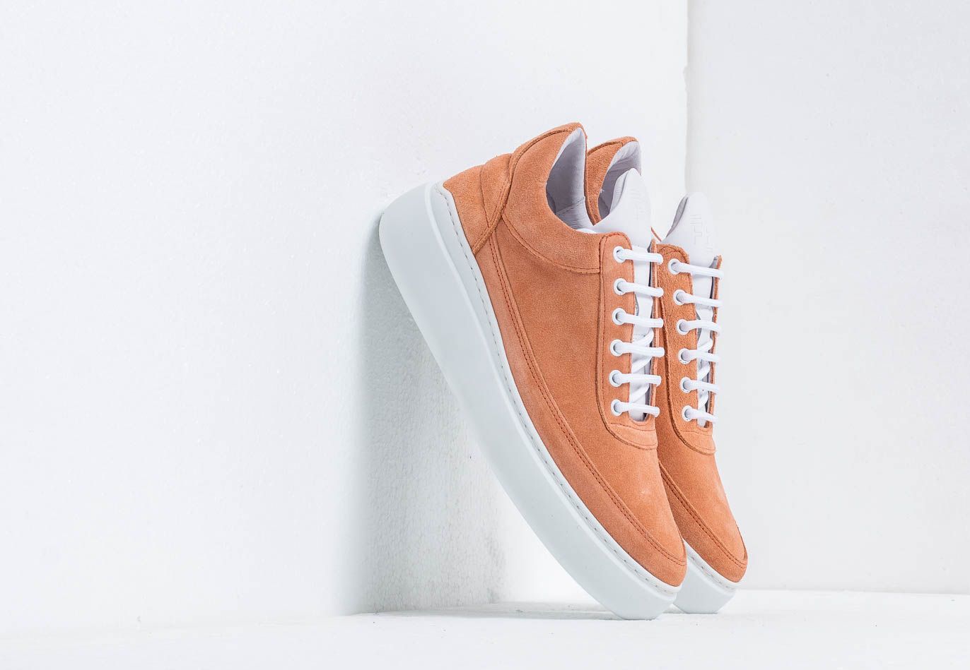 Filling Pieces Low Top Angelica Khromat Peach
