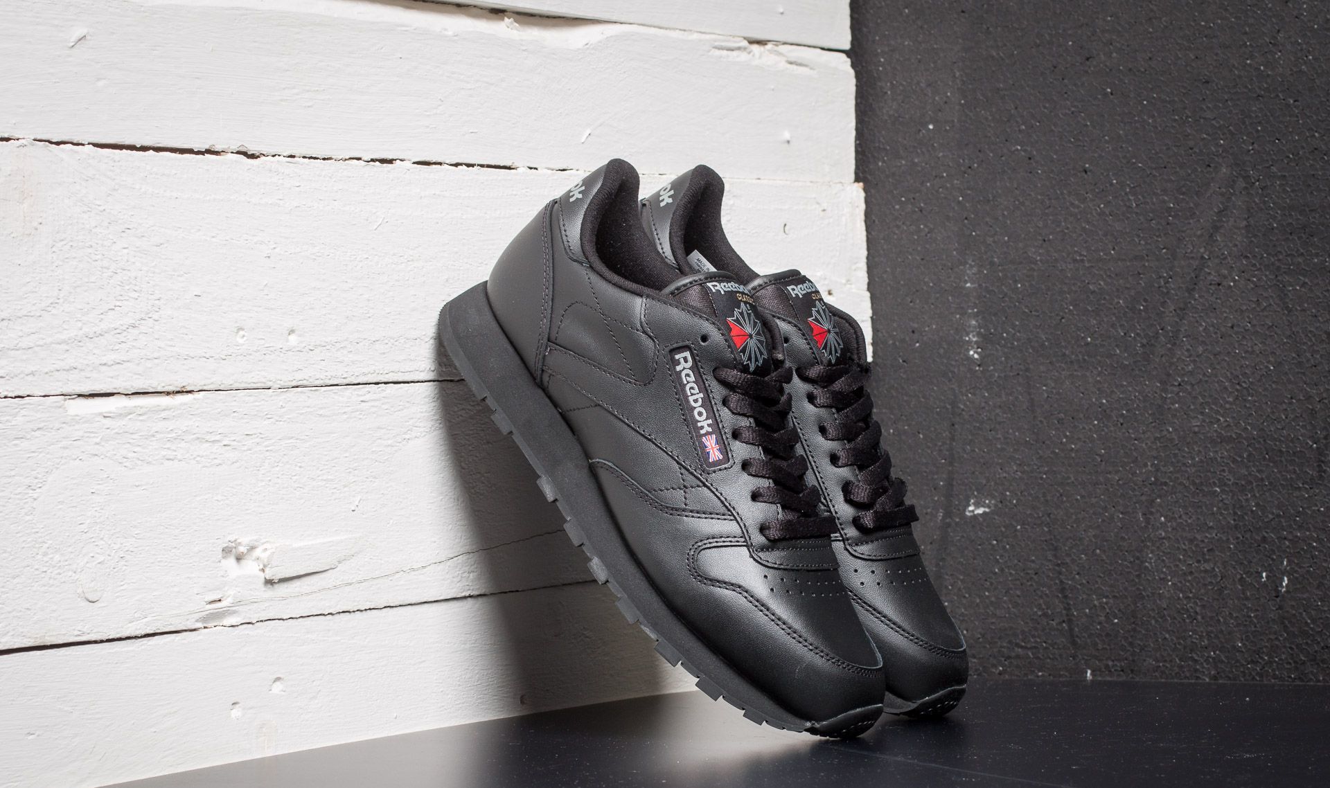 Reebok Classic Leather Black