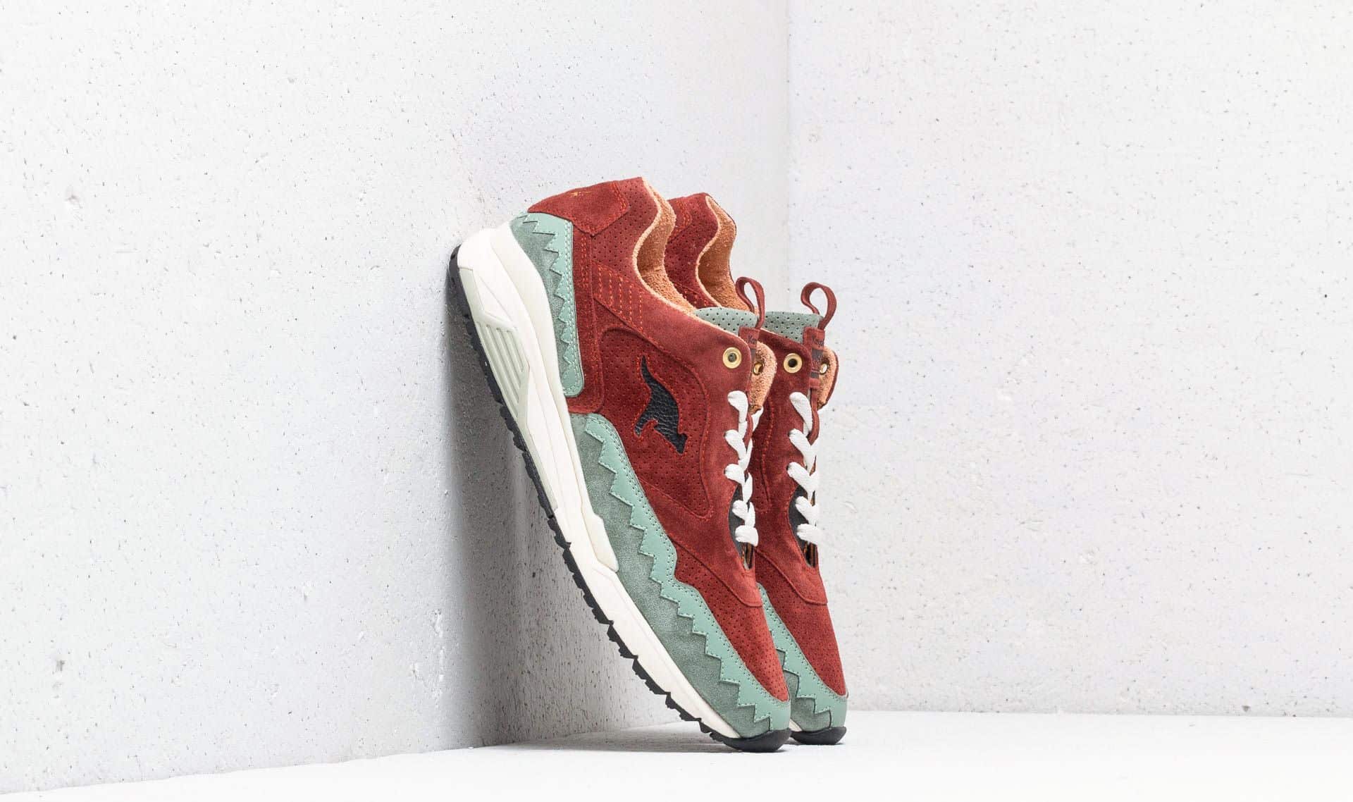 Footshop x KangaROOS Ultimate 3 The City Of A Hundred Spires