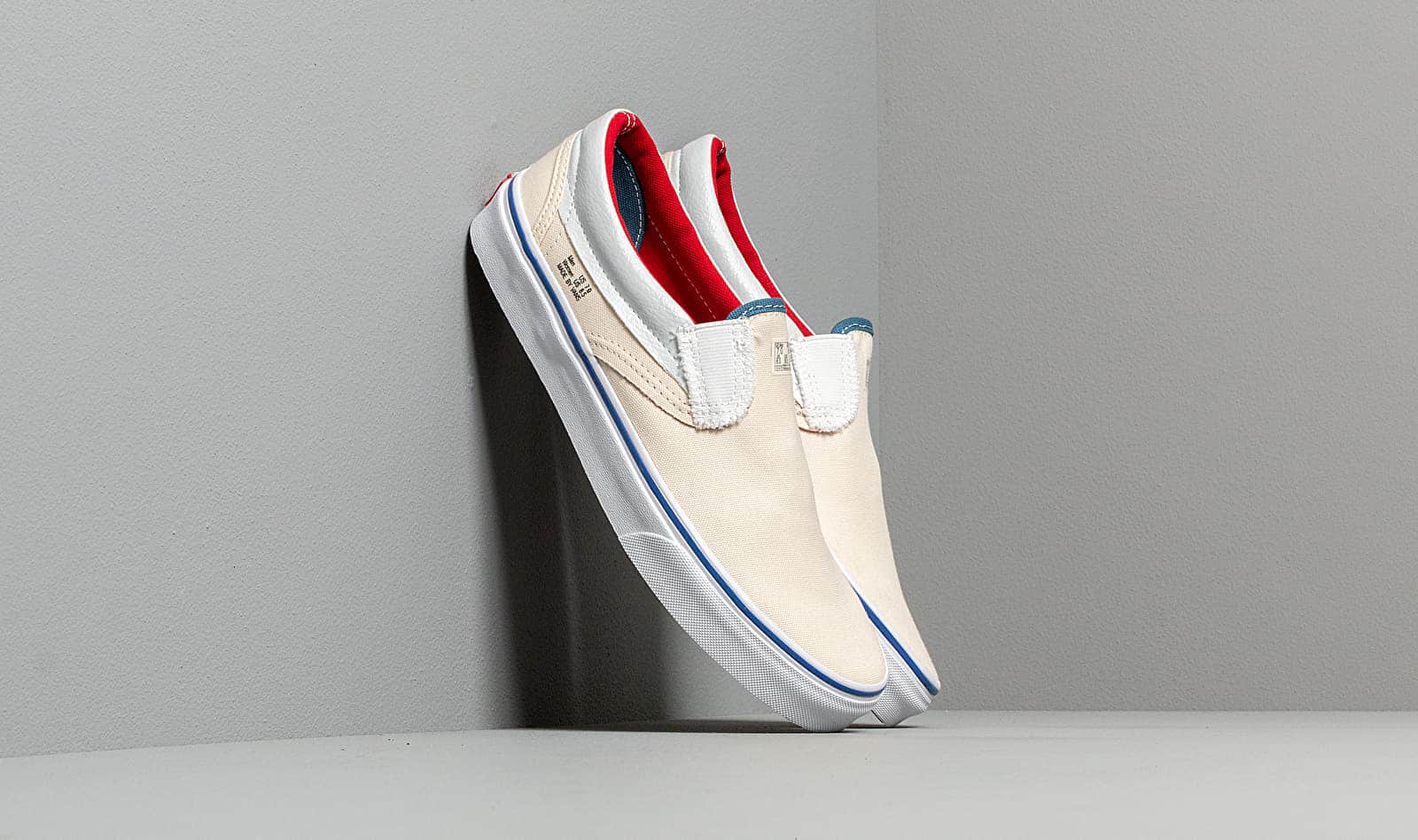 Vans Classic Slip-On (Outside In) Natural