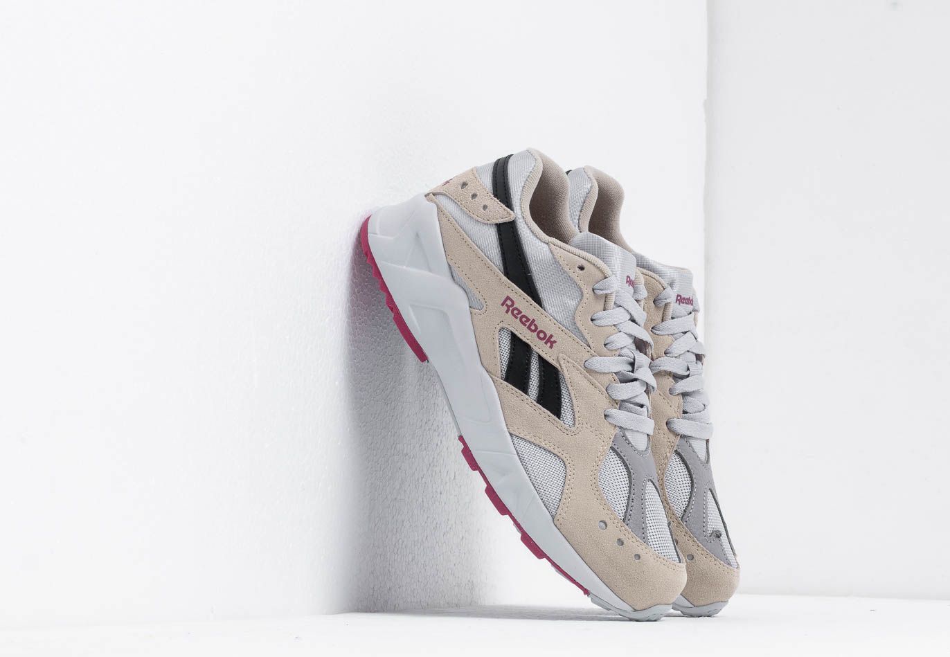 Reebok Aztrek Cold Grey/ Sand /Powder Grey/ Baked Clay/ Black