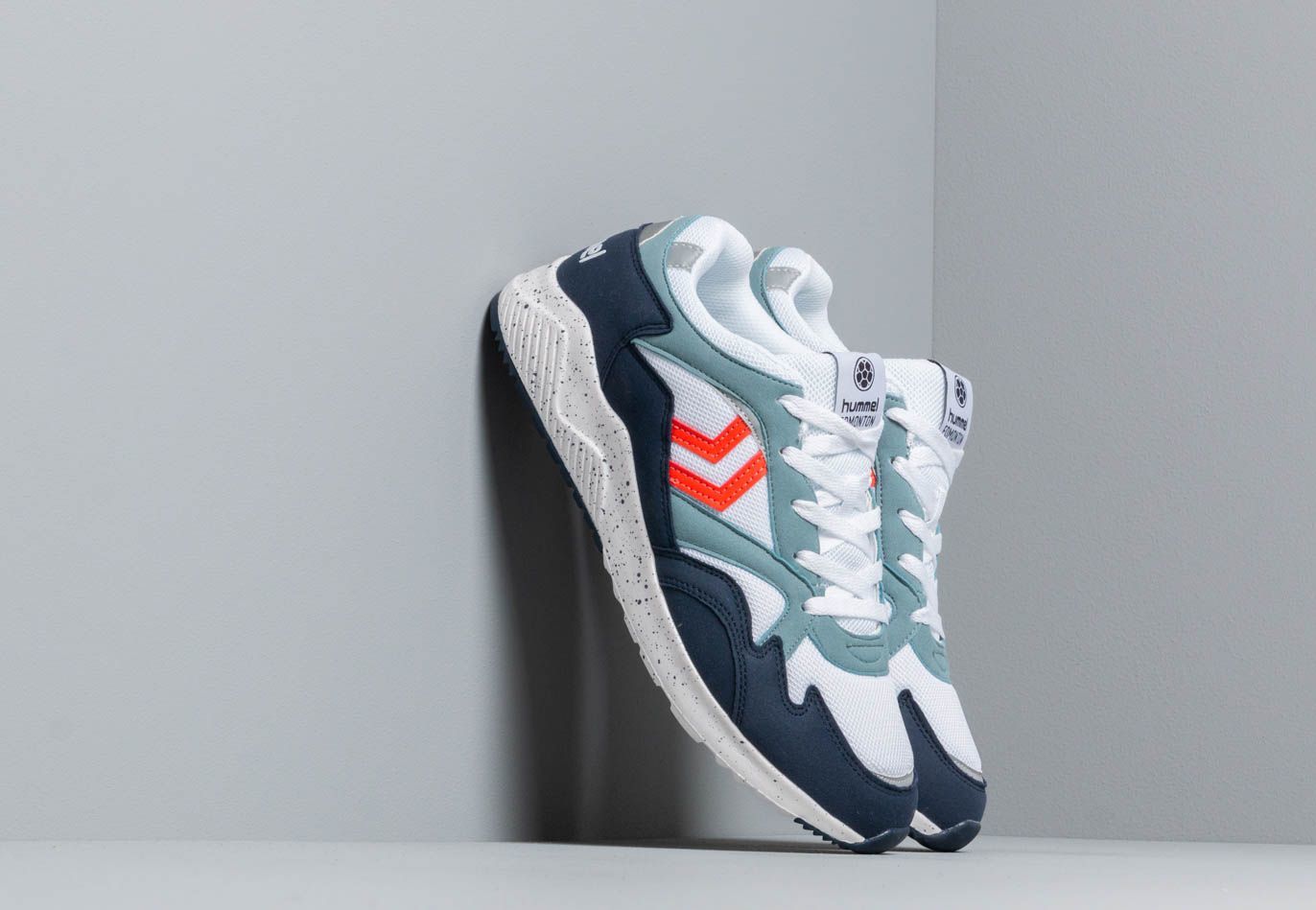 hummel Edmonton Arona