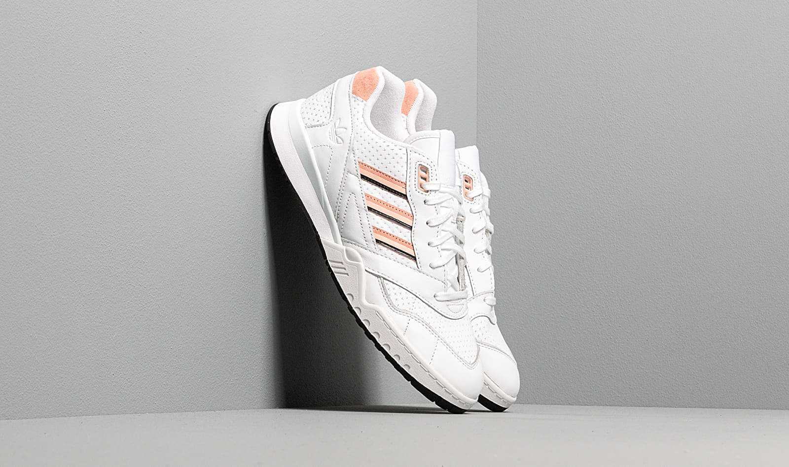 adidas A.R. Trainer Ftw White/ Glow Pink/ Core Black