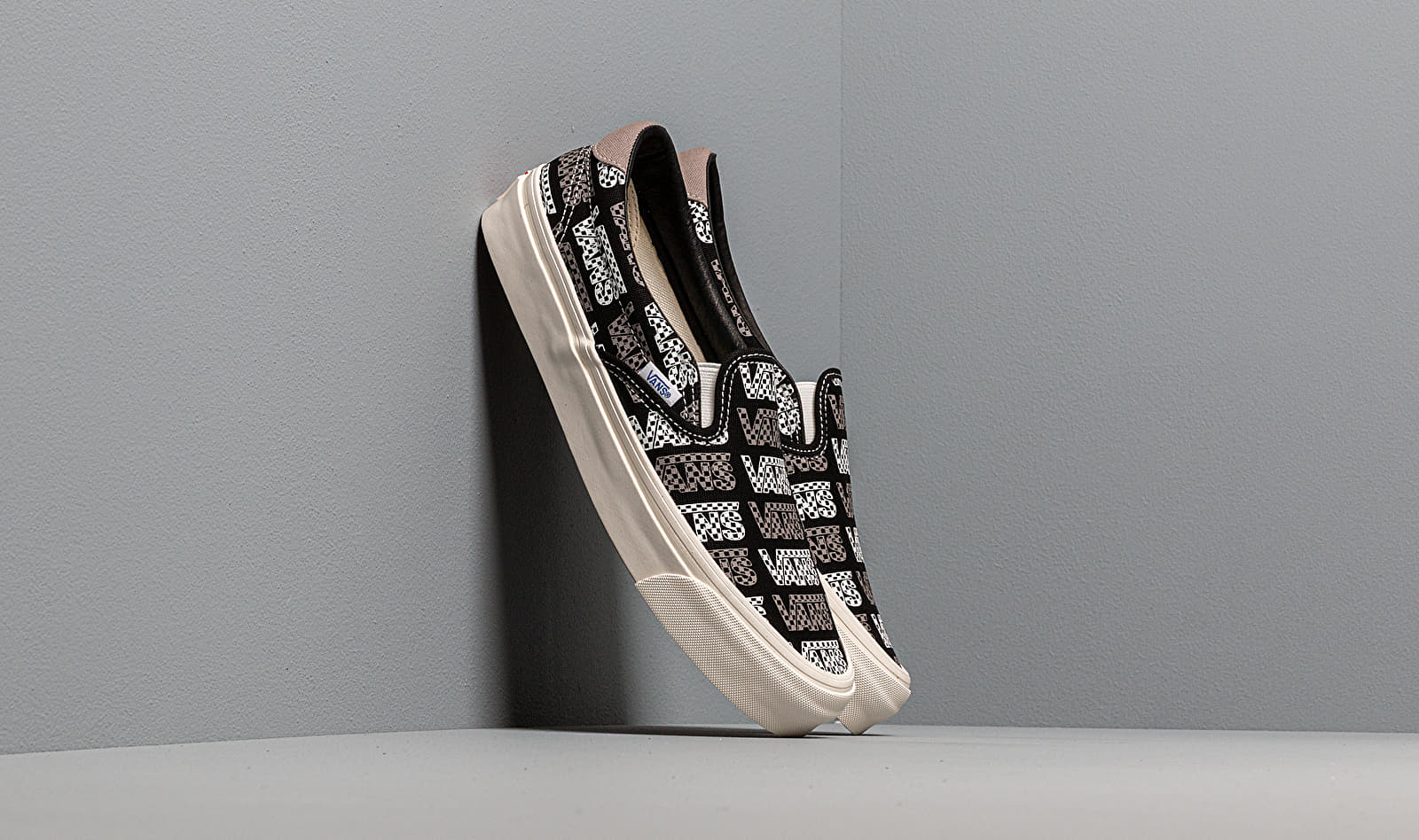 Vans OG Slip-On 59 LX (Canvas) Black/ Logo Checkerboard