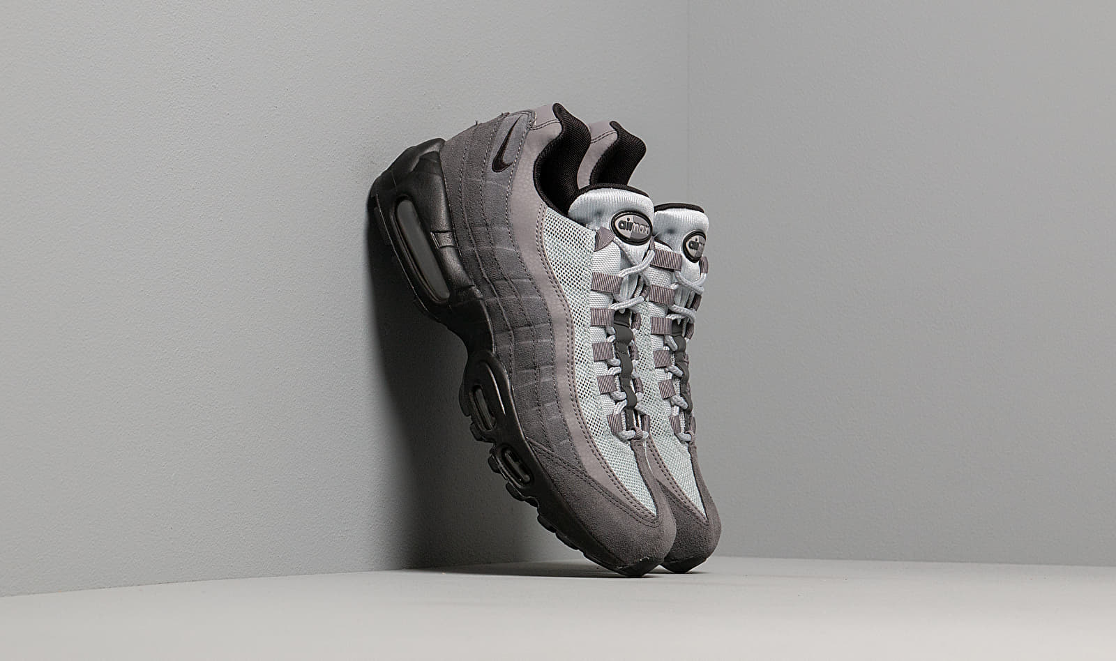 Nike Air Max 95 Essentialential Anthracite/ Black-Wolf Grey-Gunsmoke