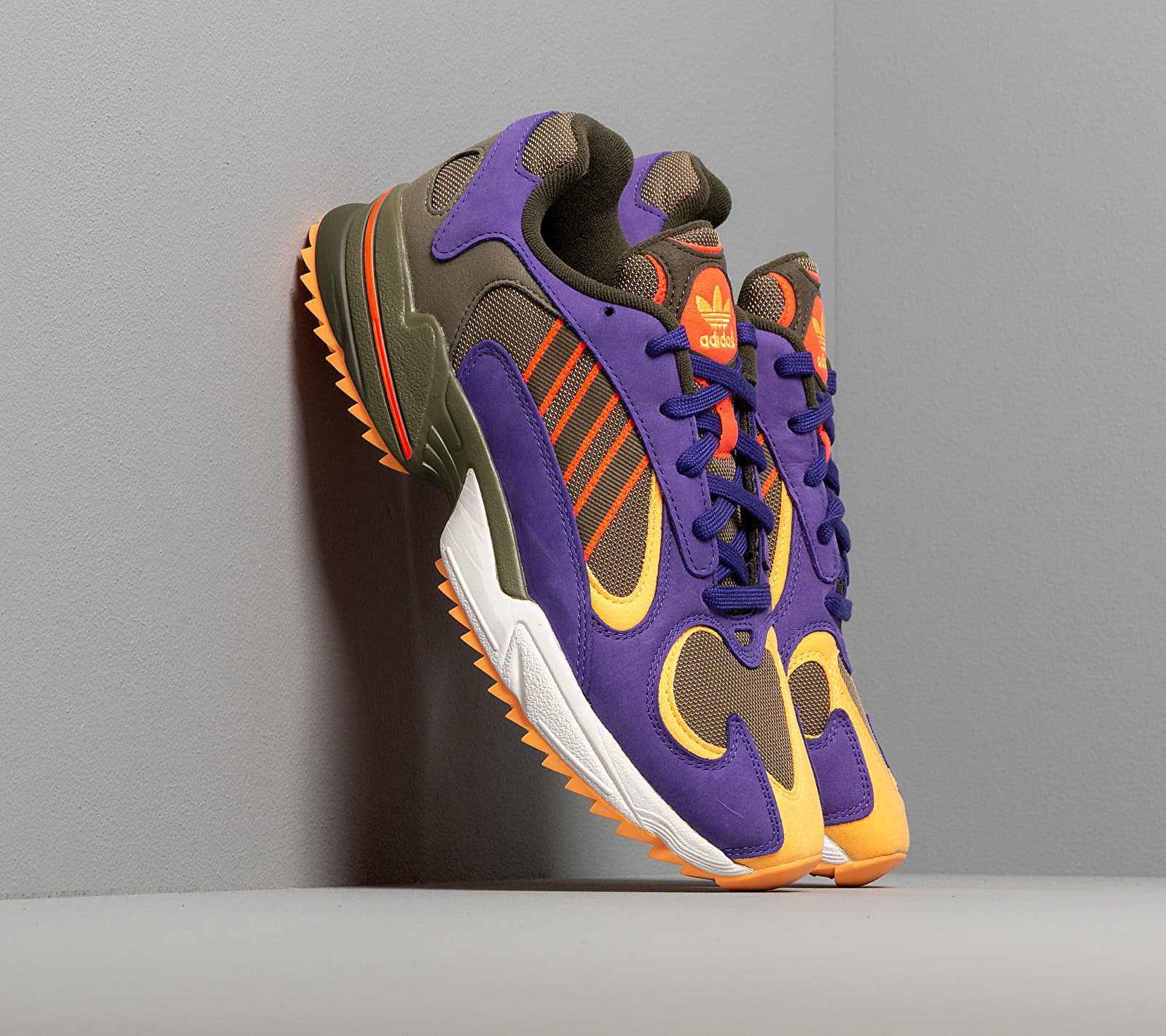 adidas Yung-1 Trail Raw Khaki/ Raw Khaki/ Solar Red