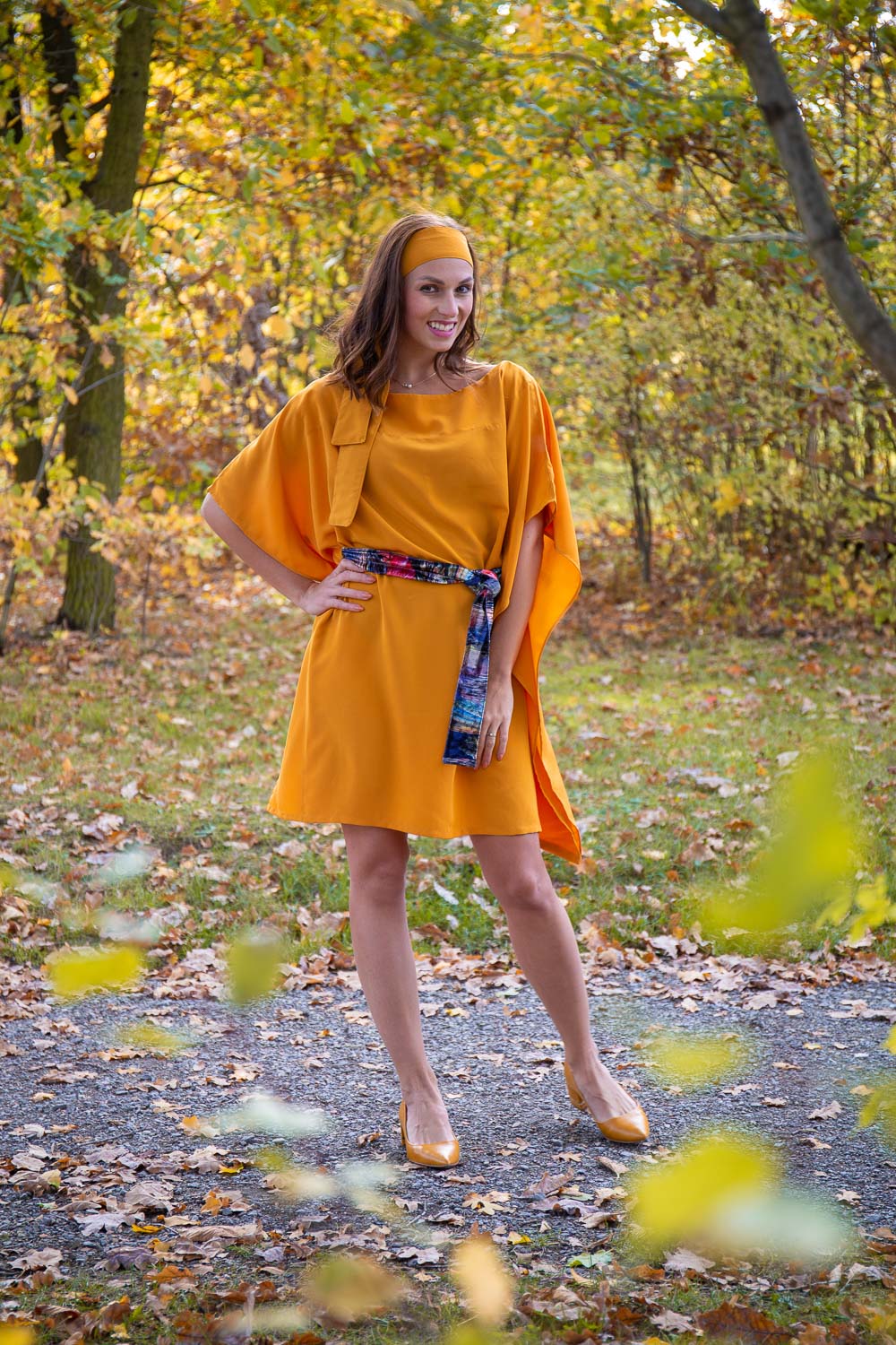 Simpo hořčicové šaty Waterfall Yellow