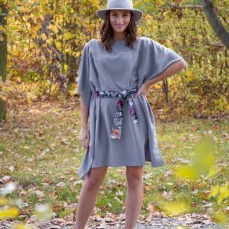 Simpo šedé šaty Waterfall Grey