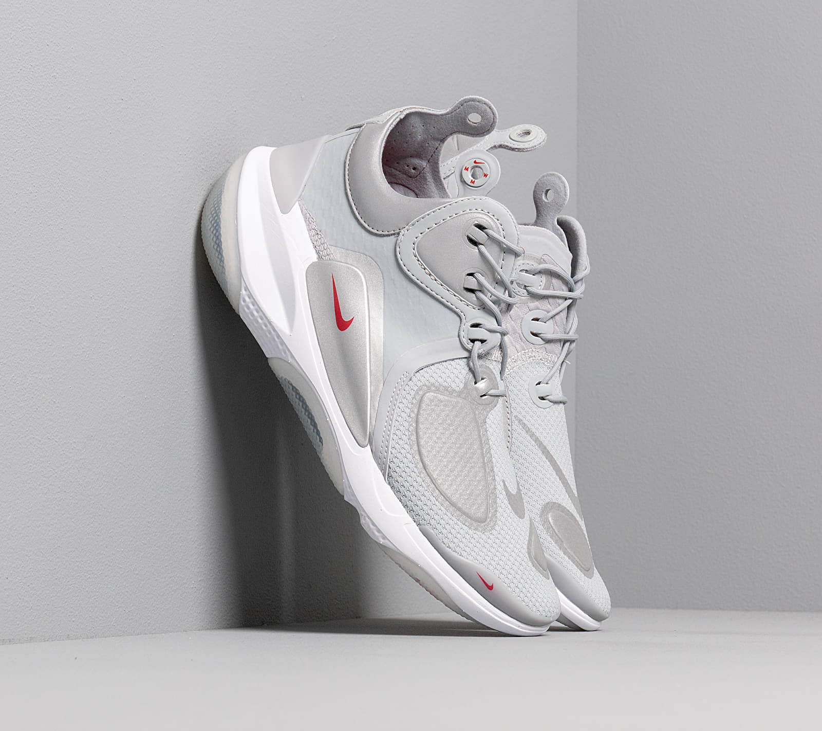 Nike Joyride CC3 Setter / MMW Wolf Grey/ White-Black-University Red 4