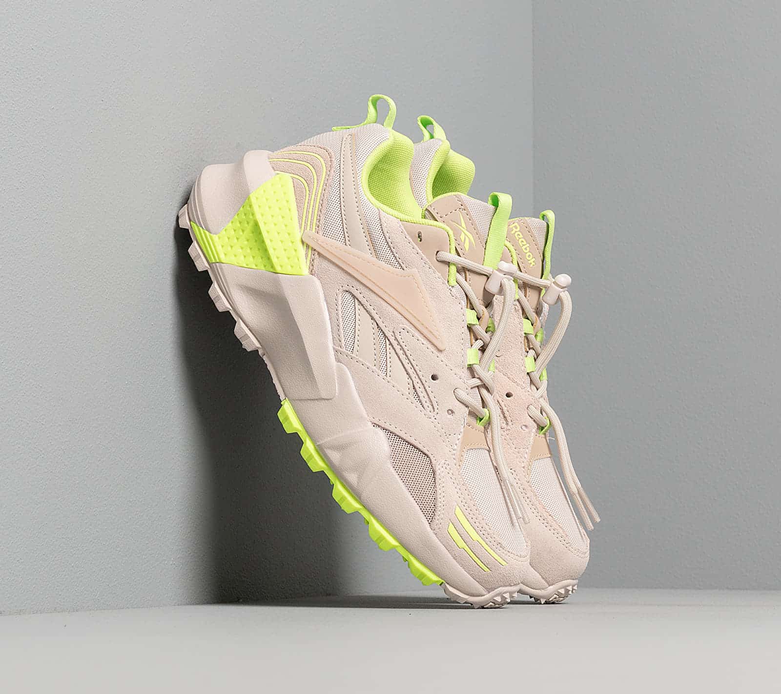 Reebok Aztrek Double Mix Trail Stucco/ Modern Beige/ Neon Lime
