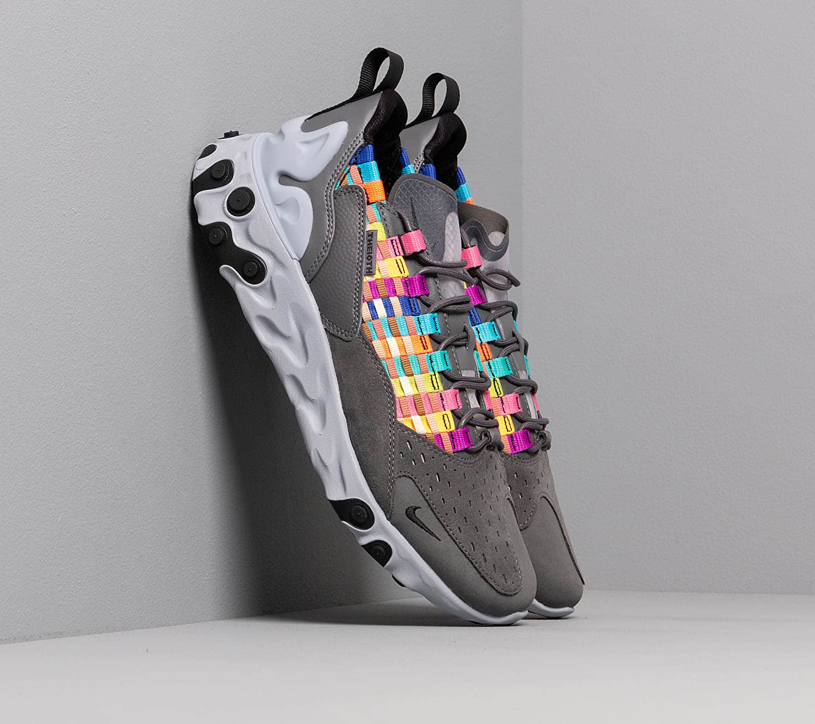 Nike React Sertu Iron Grey/ Black-Lt Smoke Grey