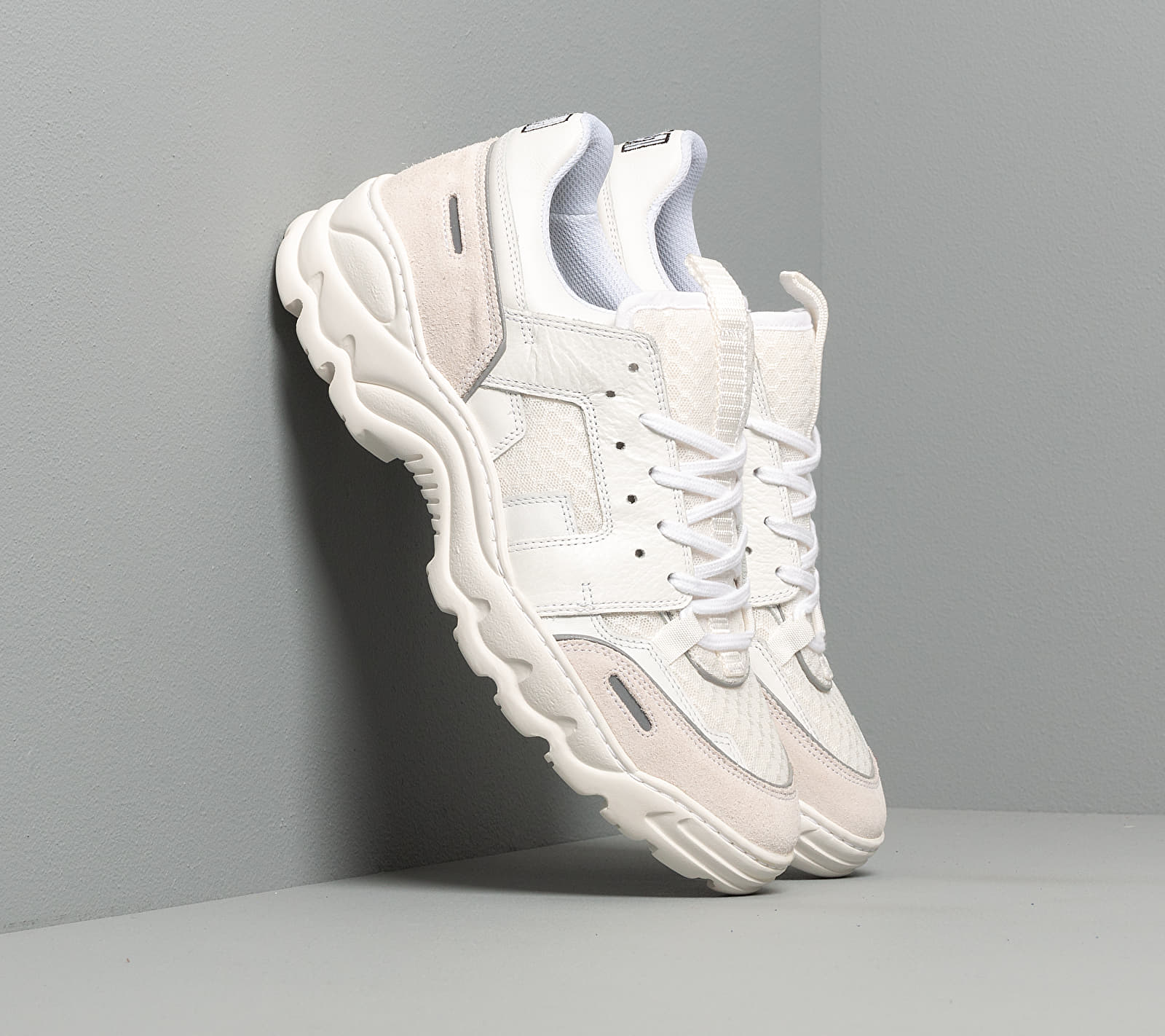 Alexandre Mattiussi Running Lucky 9 White 42