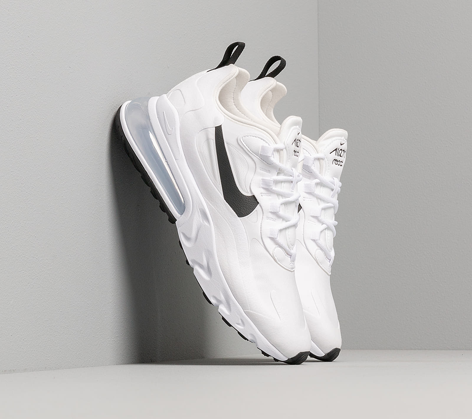 Nike W Air Max 270 React White/ Black-Metallic Silver