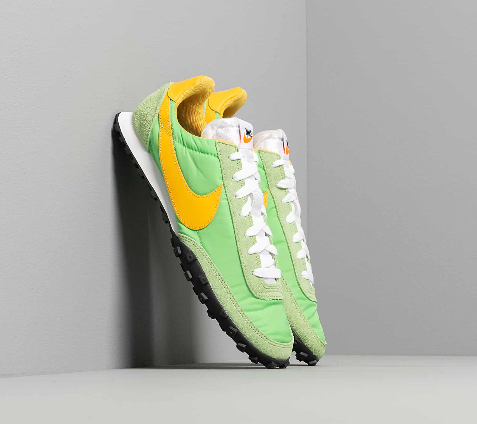 Nike Waffle Racer Green Nebula/ Amarillo-Eucalyptus Fog