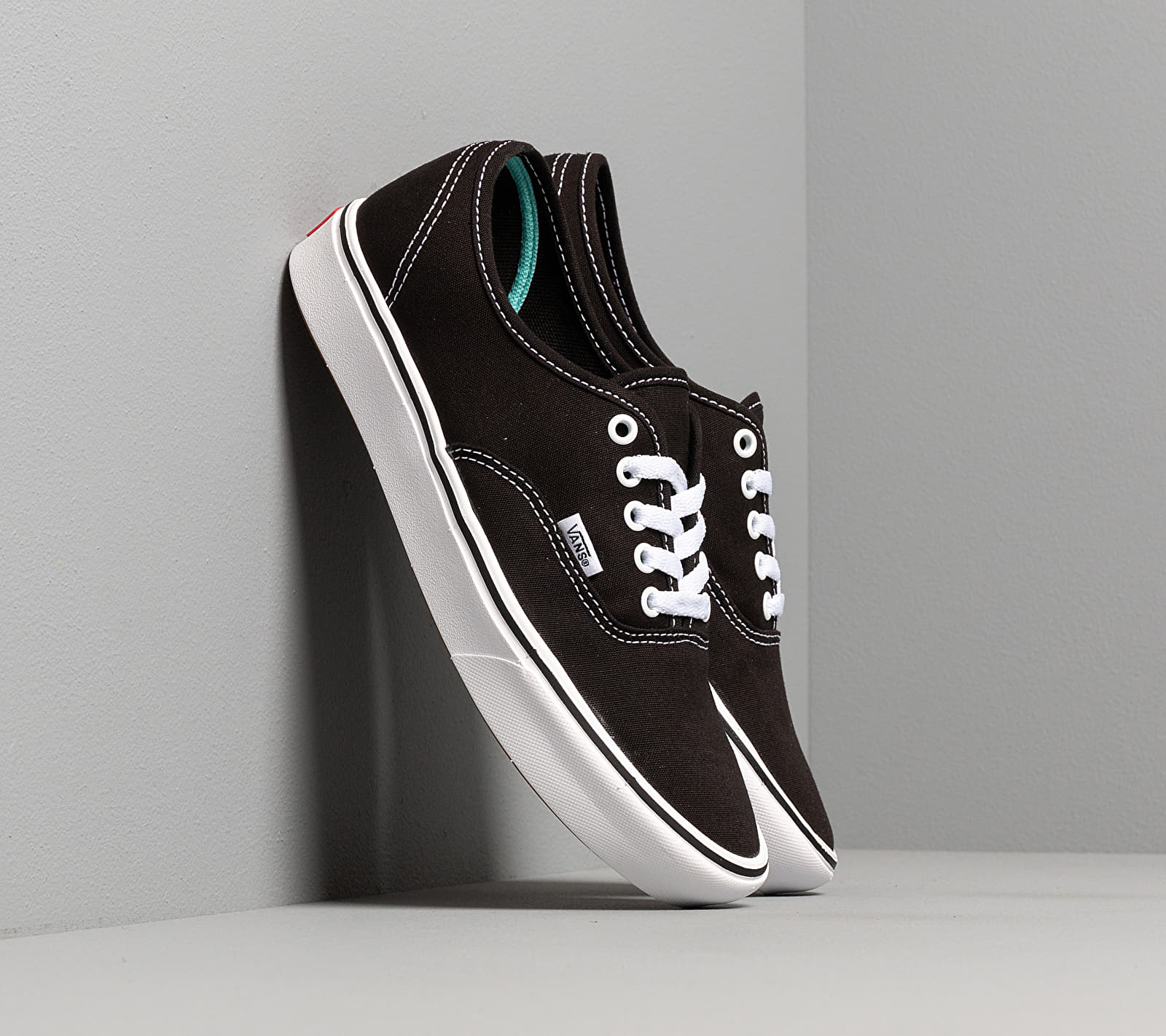 Vans Comfycush Authentic (Classic) Black