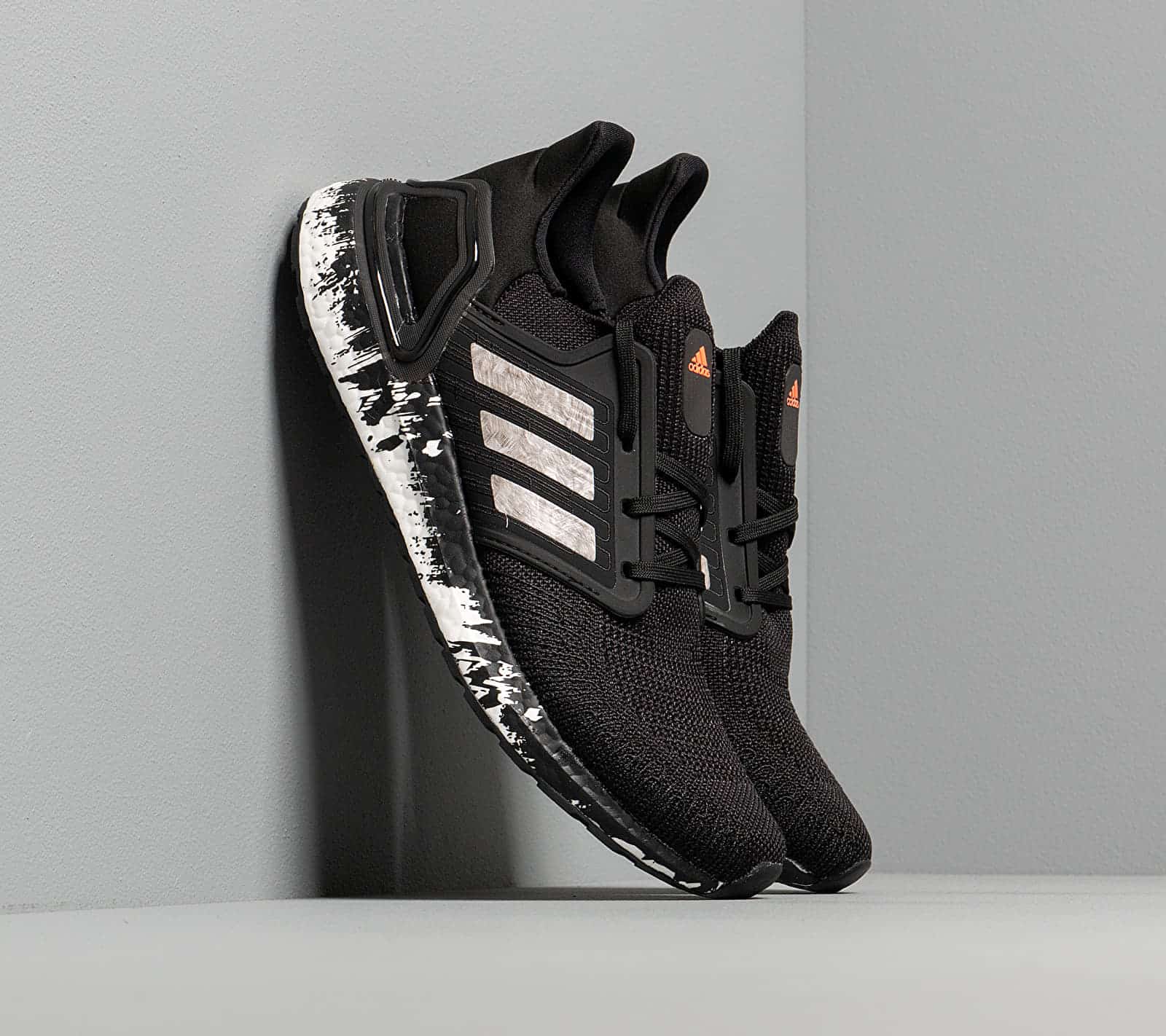 adidas UltraBOOST 20 Core Black/ Ftw White/ Signature Coral