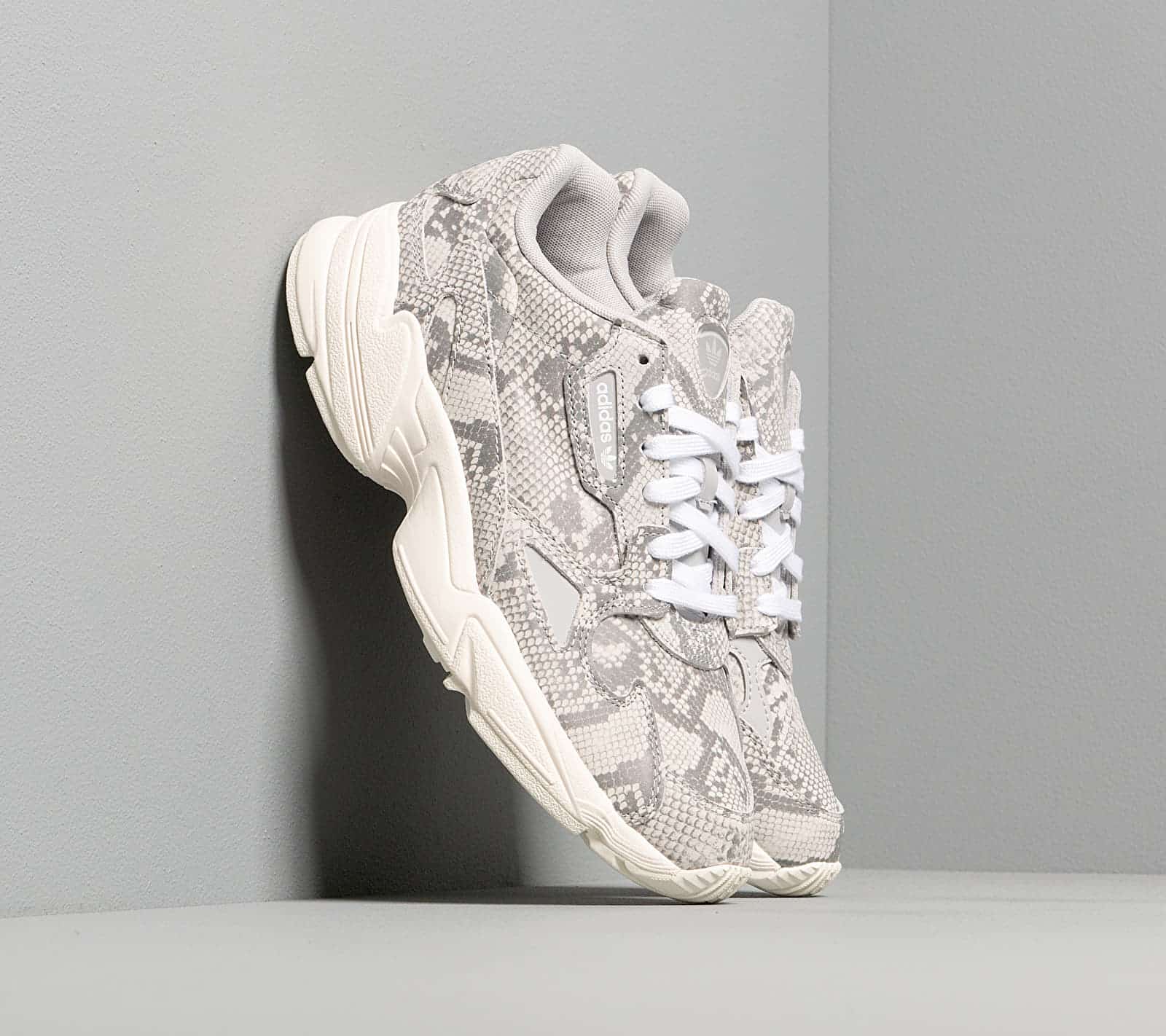 adidas Falcon W Off White/ Grey Two/ Ftw White