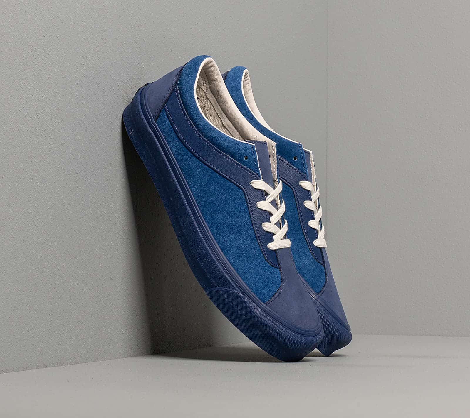 Vans Bold Ni LX (Nubuck/ Suede) Blue
