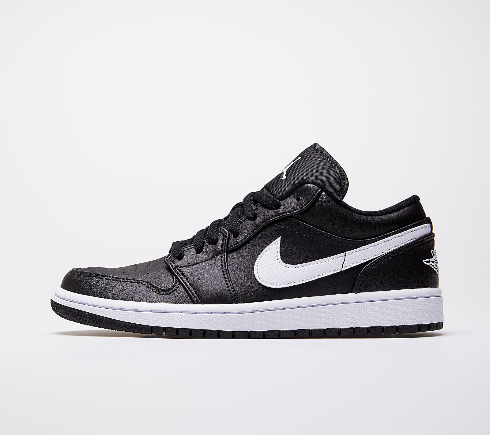 Jordan Wmns Air 1 Low Black/ White-White Jordan Wmns Air 1 Low Black/ White-White
