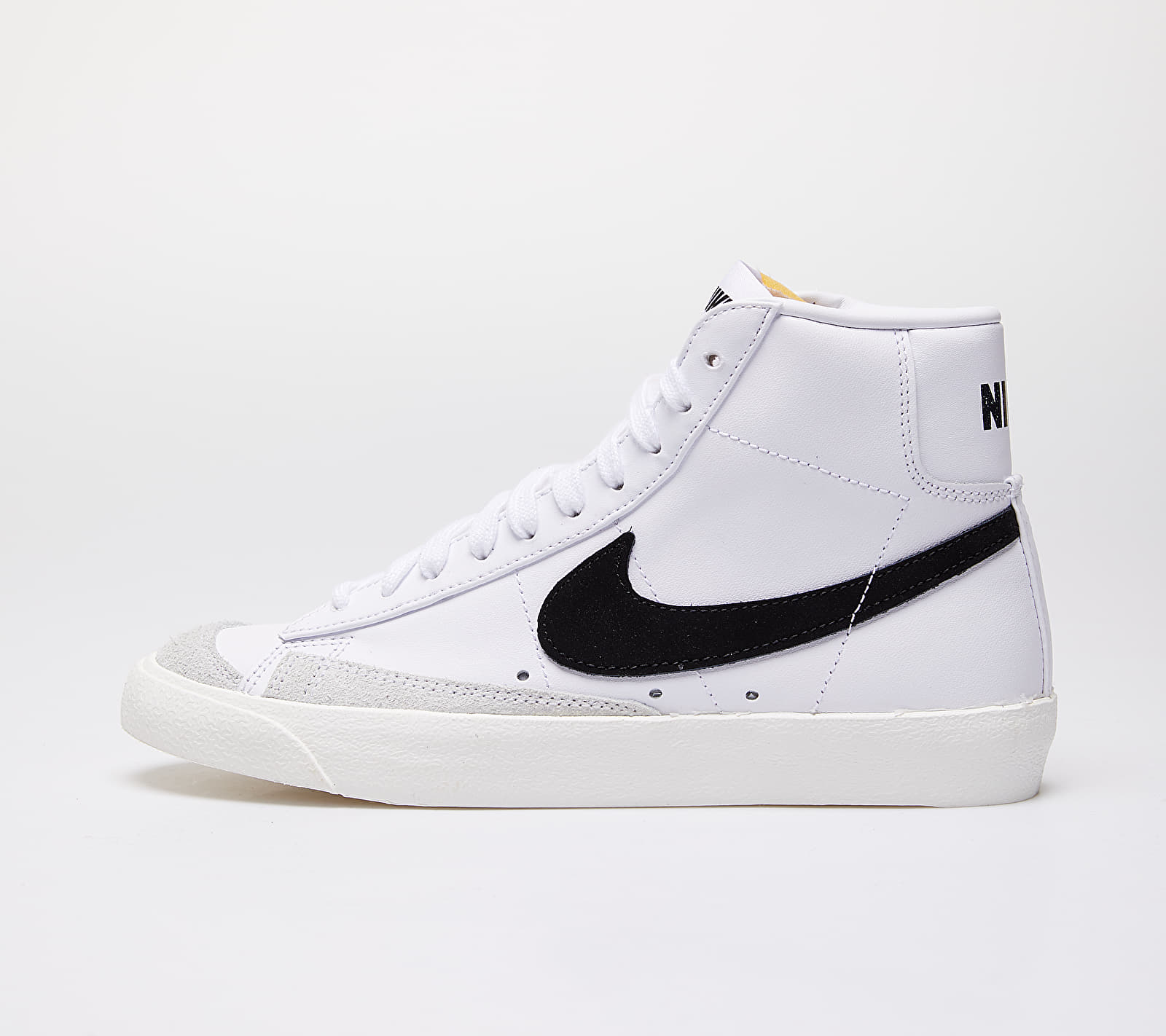 Nike Blazer Mid '77 Vintage White/ Black