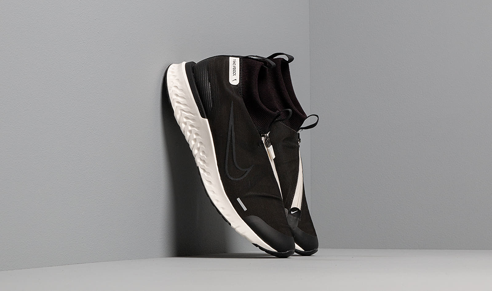 Nike React City Black/ Black-Sail AT8423-003