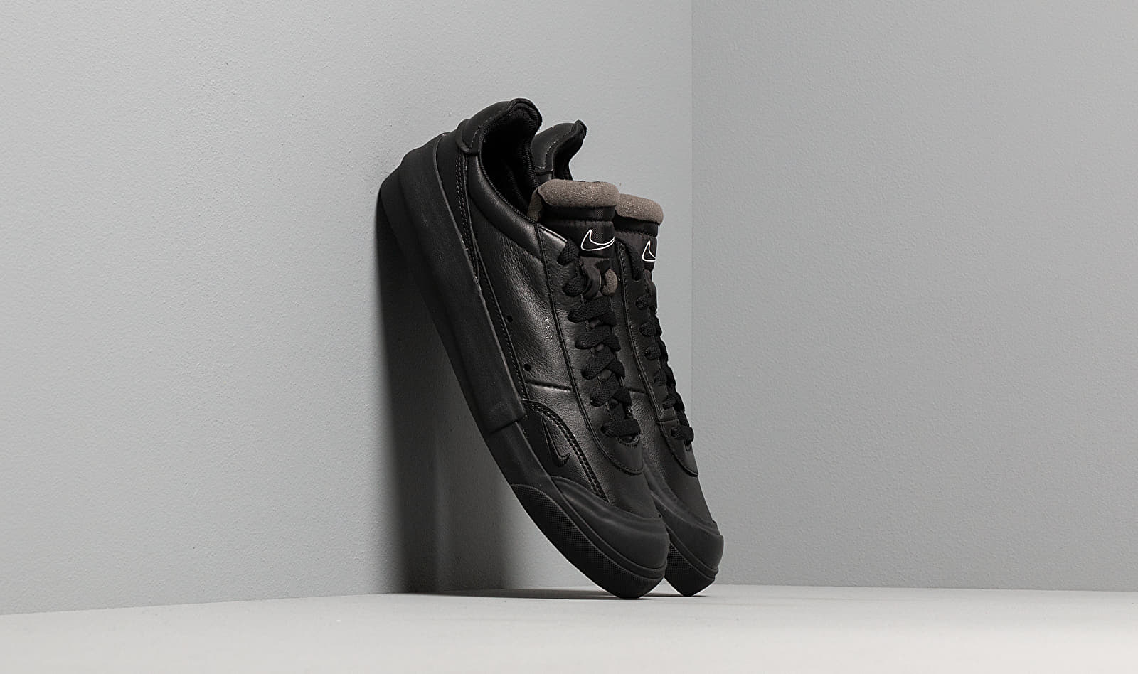Nike Drop-Type Premium Black/ White CN6916-001