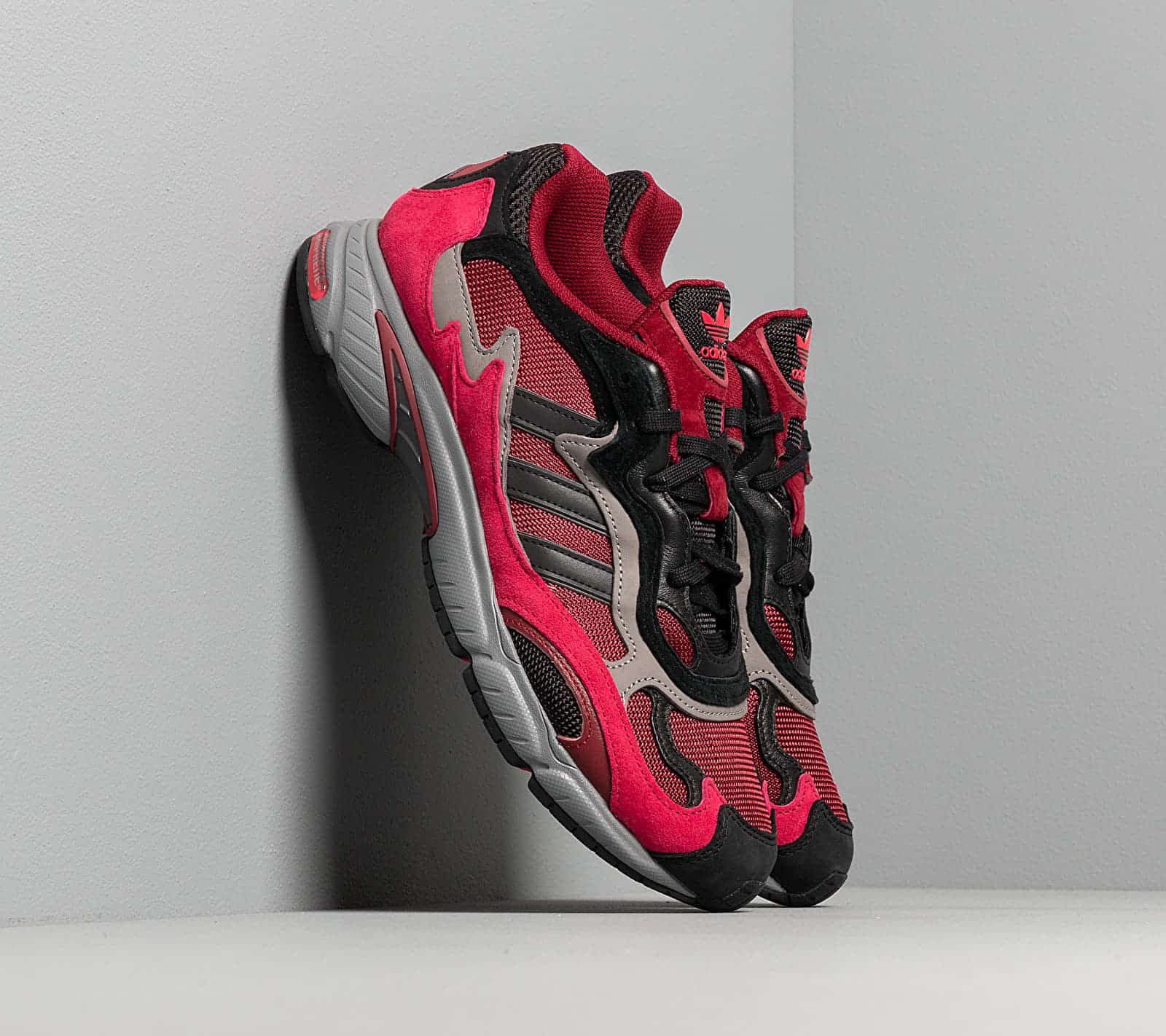 adidas Temper Run Core Burgundy/ Core Black/ Grey Three EF4460