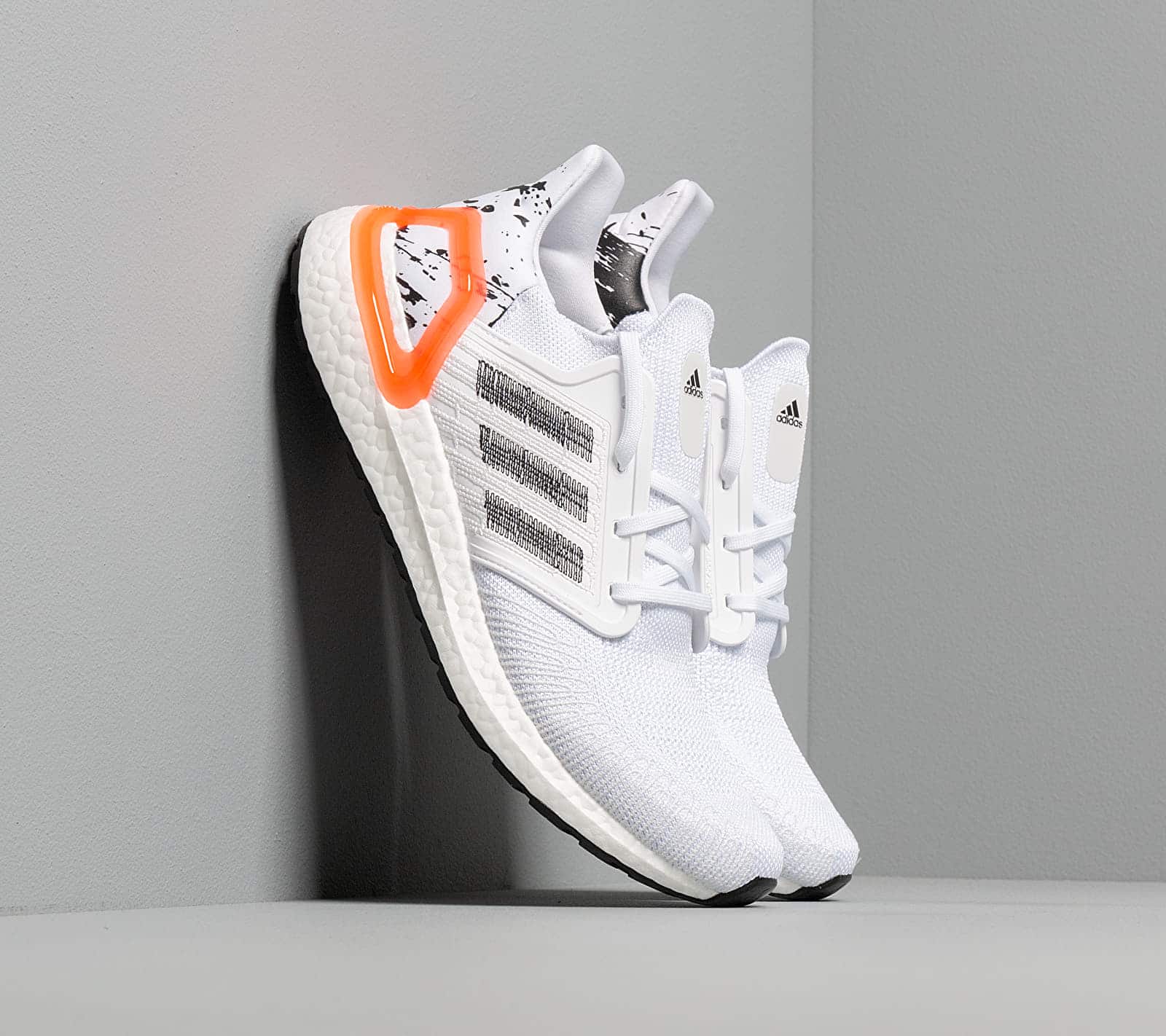 adidas UltraBOOST 20 Ftw White/ Core Black/ Signature Coral EG0699