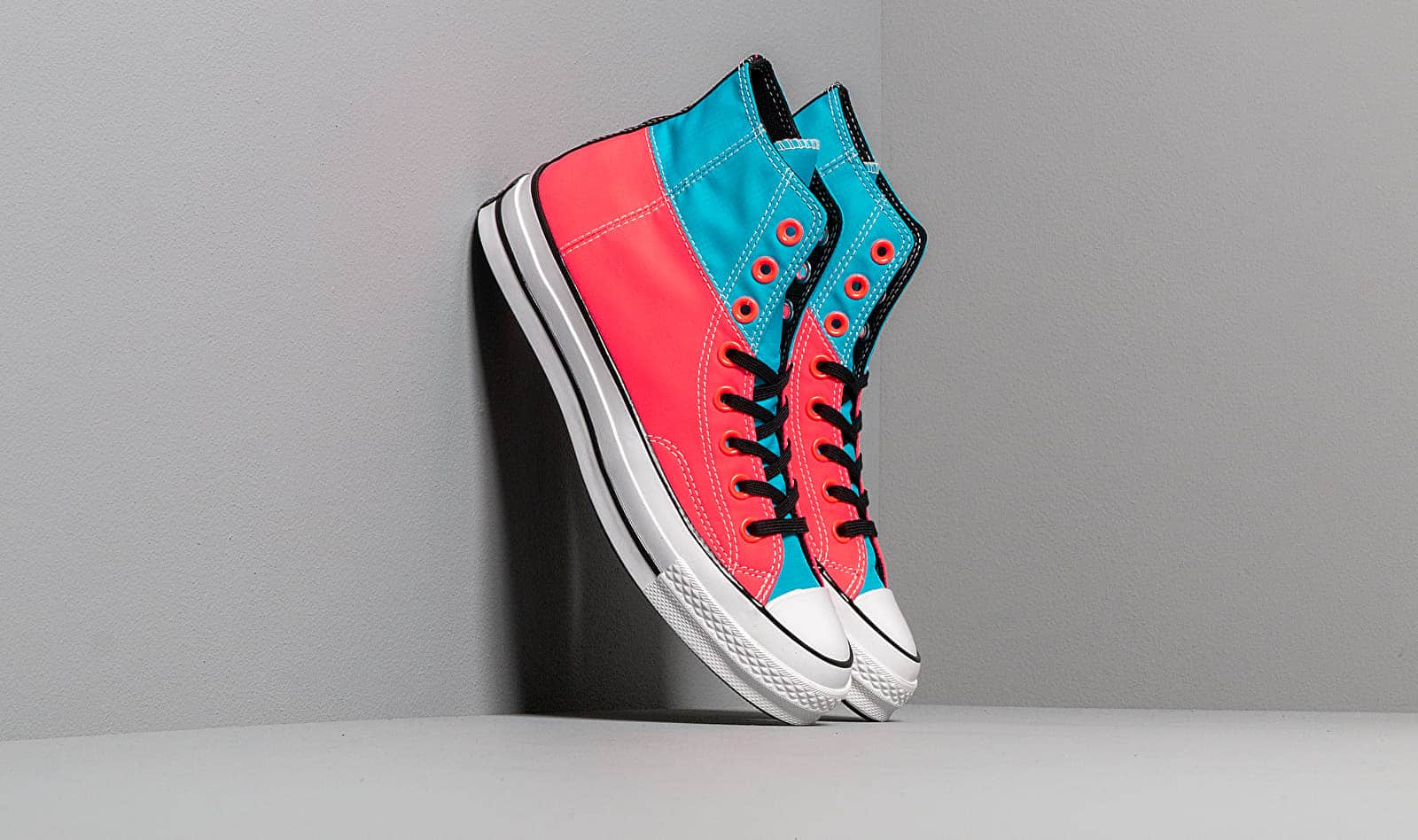 Converse Chuck Taylor All Star 70 Racer Pink/ Gnarly Blue/ White 164087C