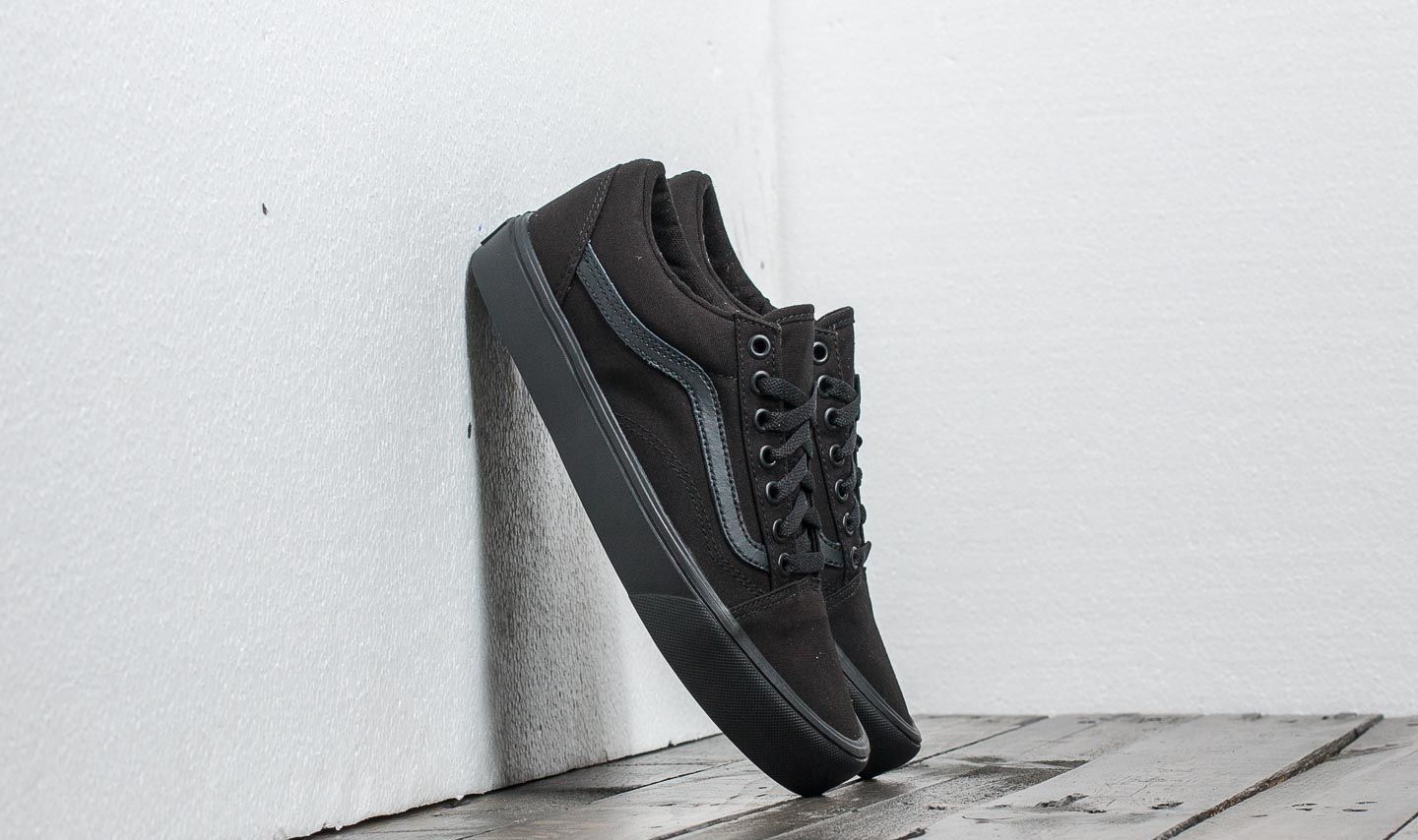 Vans Old Skool Lite (Canvas) Black/ Black VN0A2Z5W186