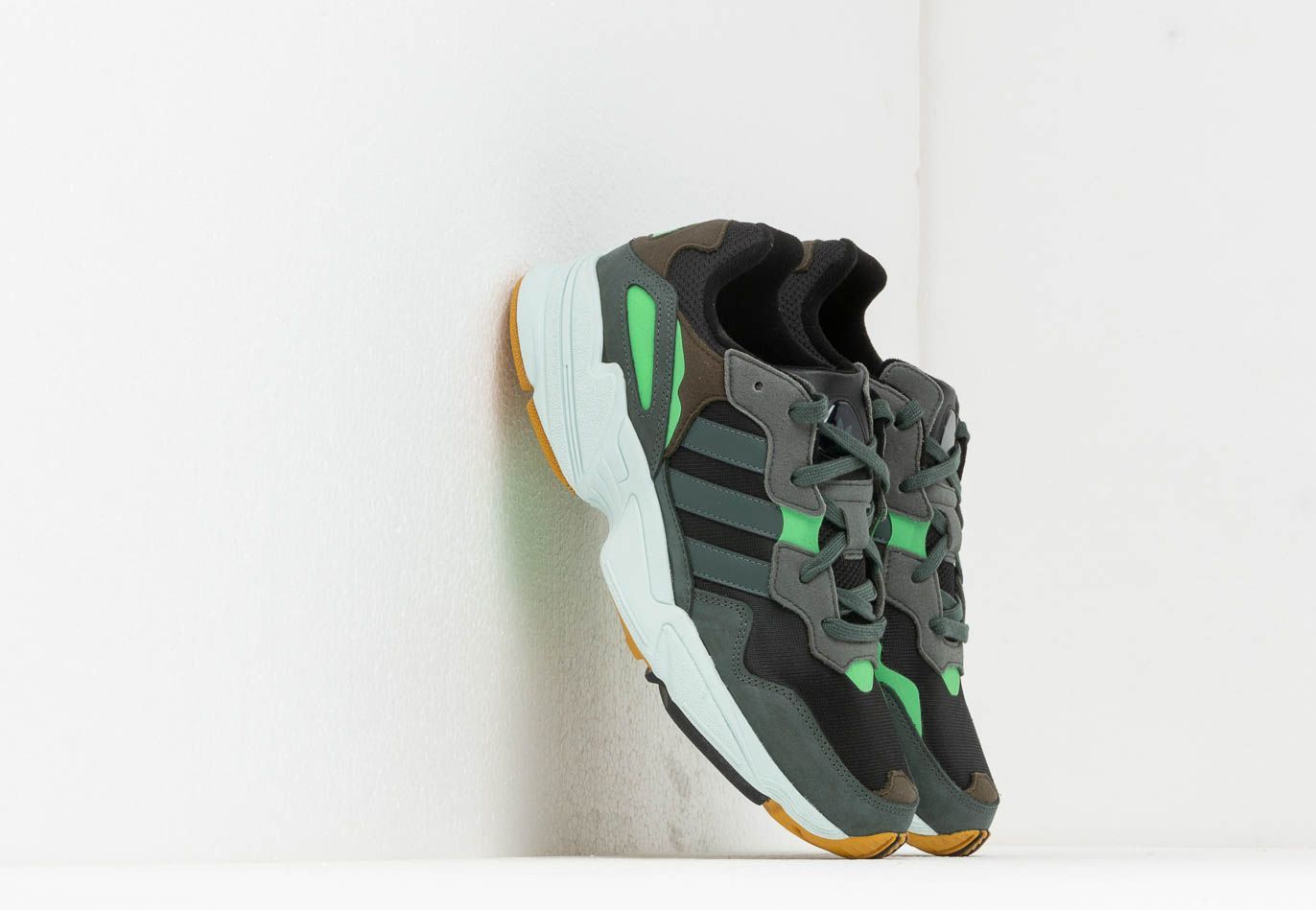 adidas Yung-96 Core Black/ Legend Ivy/ Raw Ochre F35018
