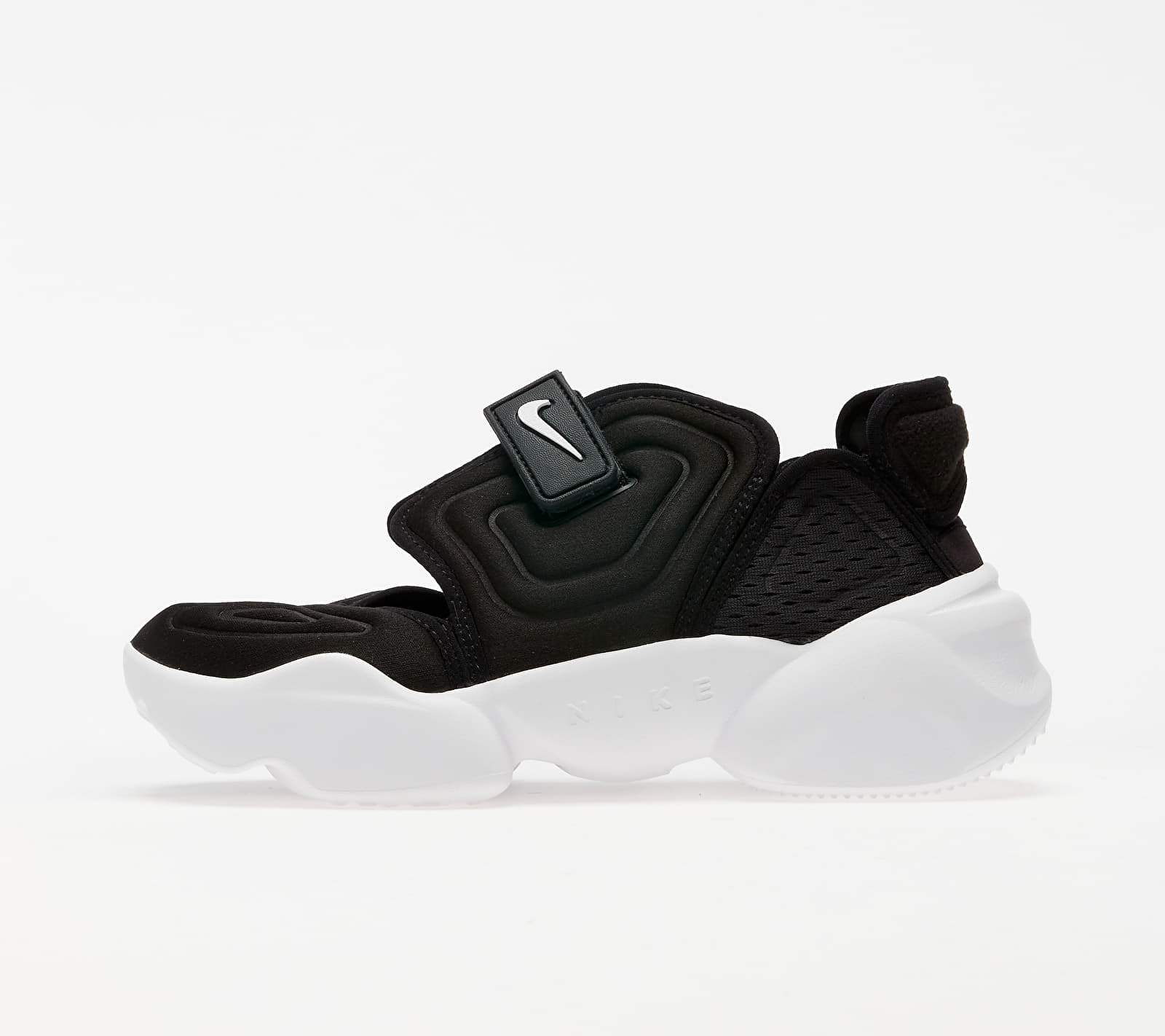 Nike W Aqua Rift Black/ White-White CW7164-001