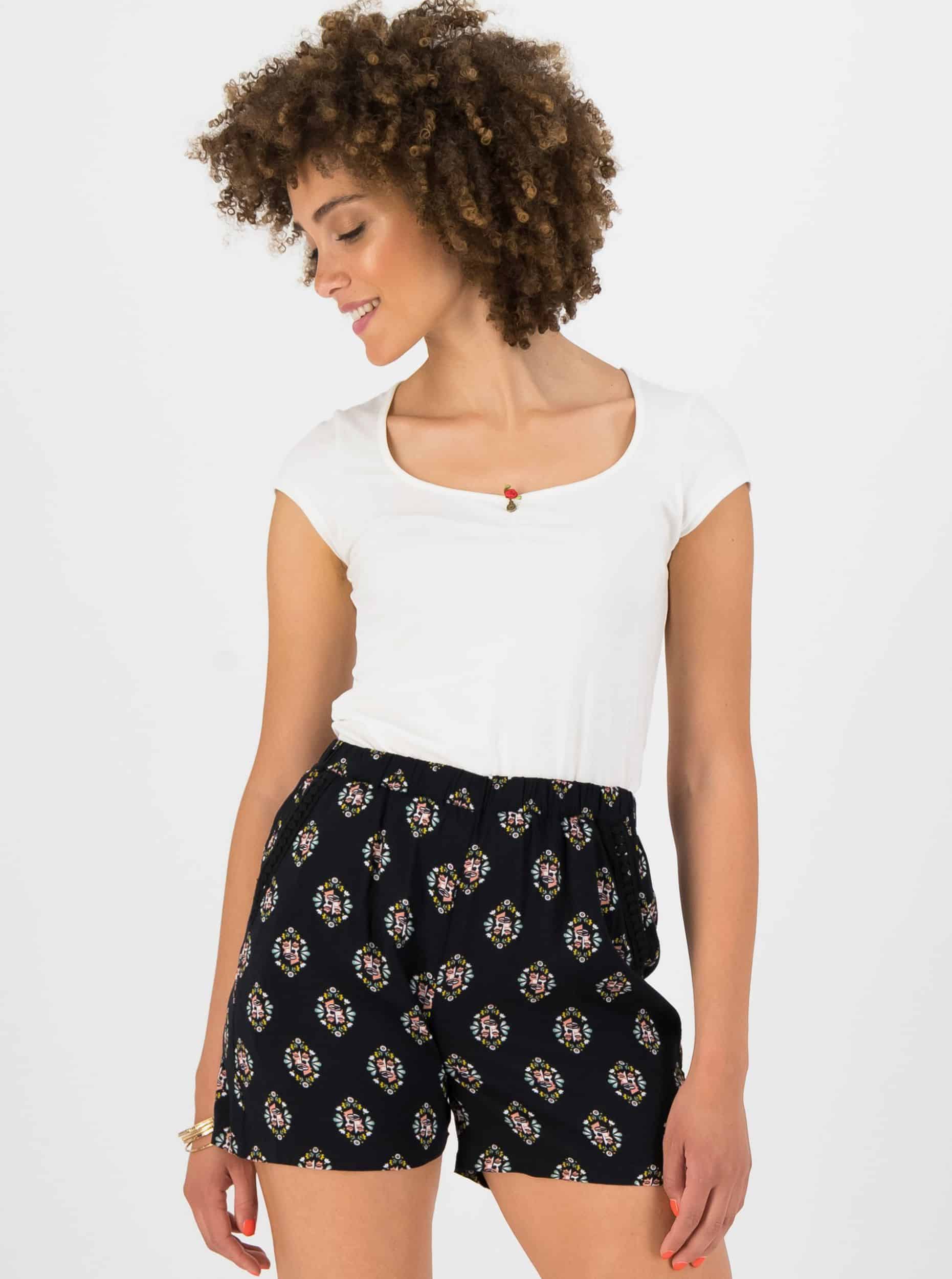 Blutsgeschwister černé kraťasy s barevnými motivy