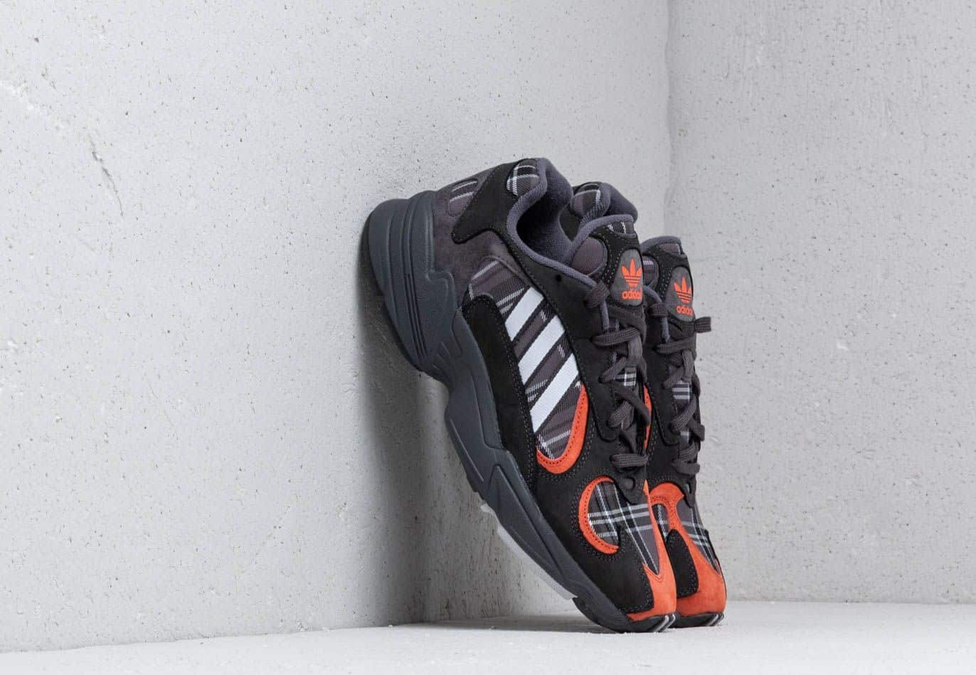 adidas Yung-1 Dgh Solid Grey/ Dgh Solid Grey/ Raw Amber EF3967