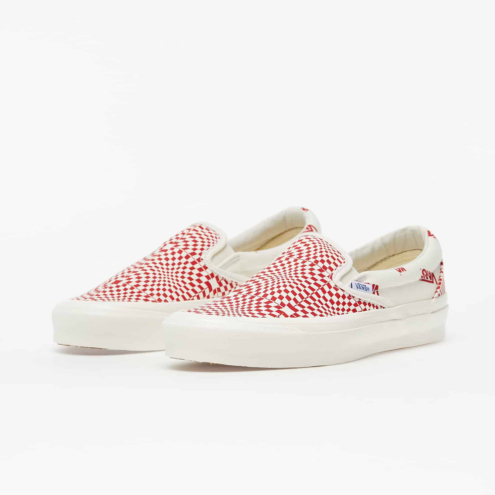 Vans OG Classic Slip-On (Canvas) Optical Checkerboard Red/ Marshmallow VN0A45JK1ZL1