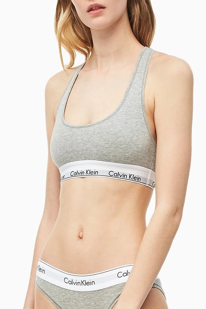 Calvin Klein šedá sportovní podprsenka Bralette Basic