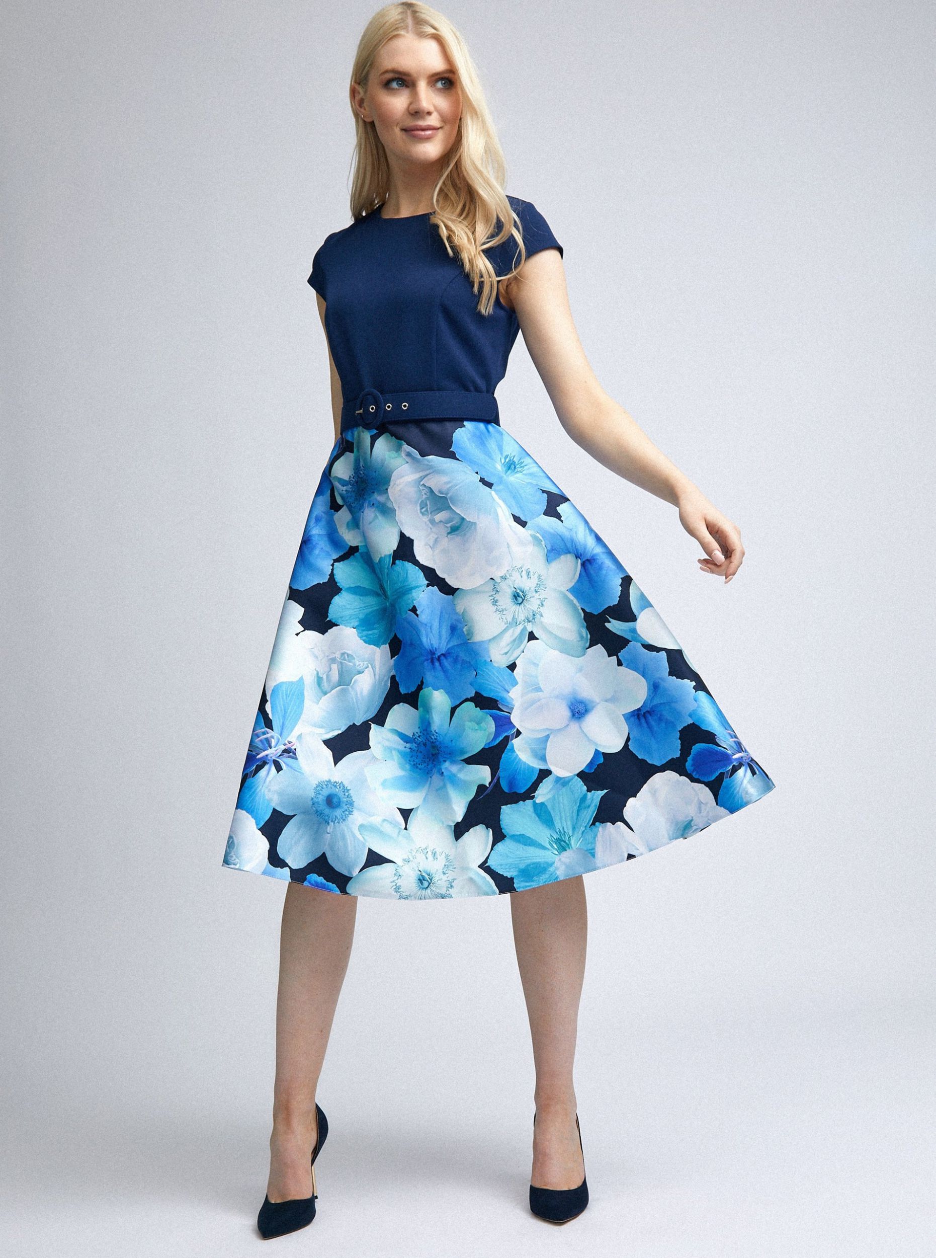 Tmavě modré květované šaty Dorothy Perkins