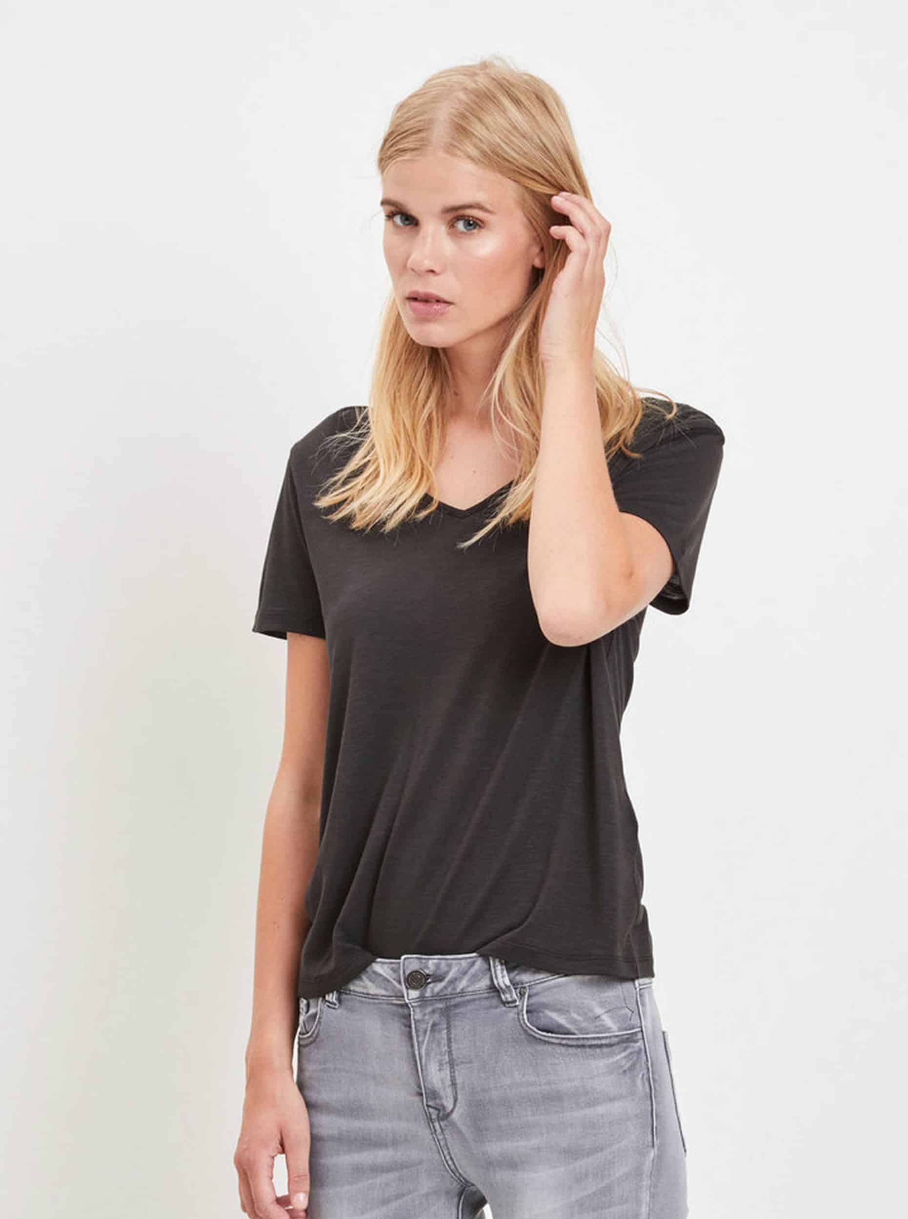 Černé tričko VILA Noel