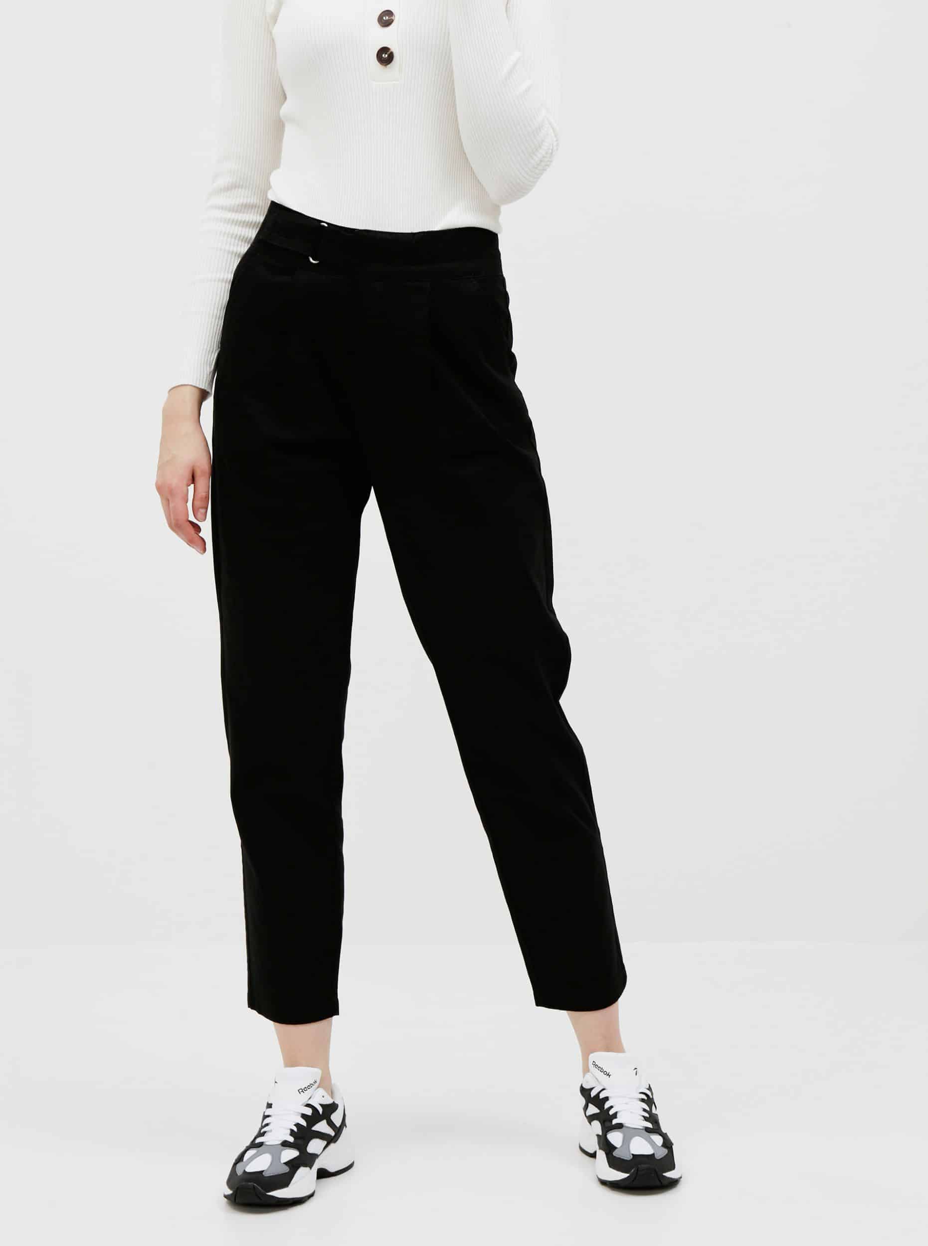 Černé zkrácené kalhoty Jacqueline de Yong Pacey