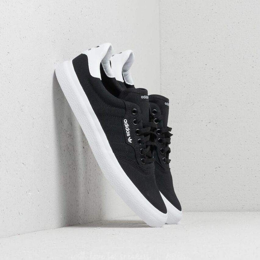 adidas 3Mc Core Black/ Core Black/ Ftw White B22706