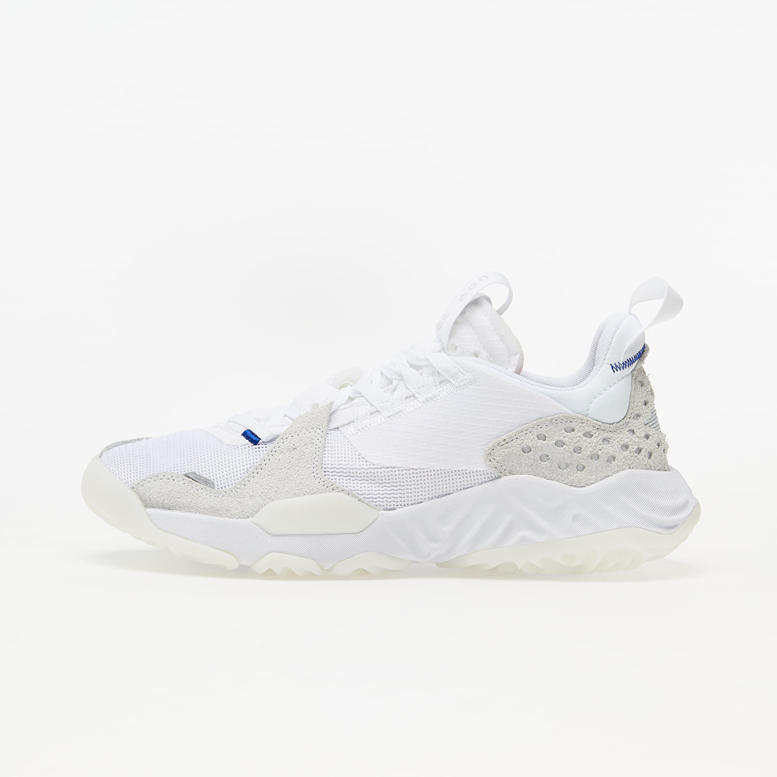 Jordan Delta White/ Vast Grey-Deep Royal-Track Red CD6109-101