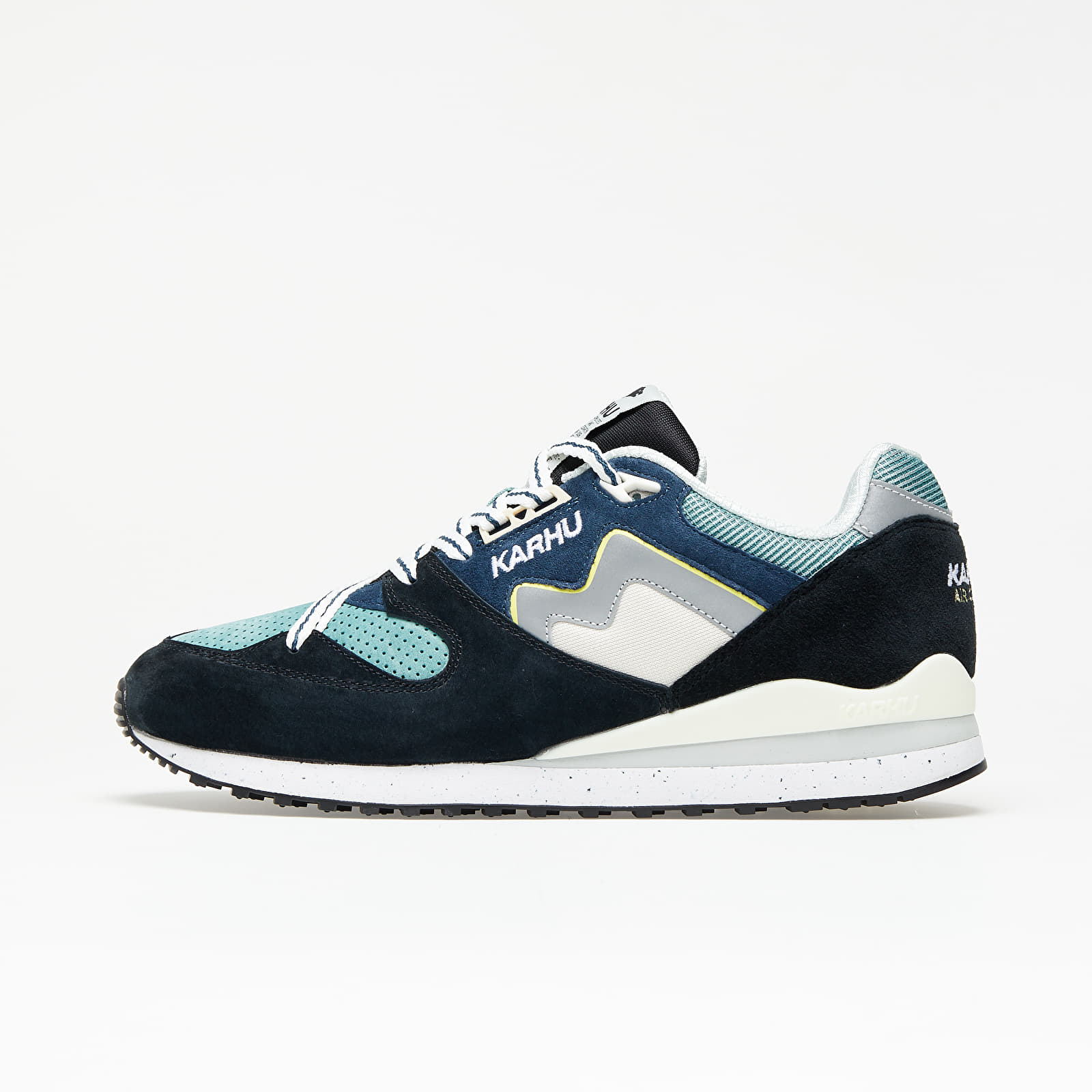 Karhu Synchron Classic Jet Black/ Blue Wing Teal F802656
