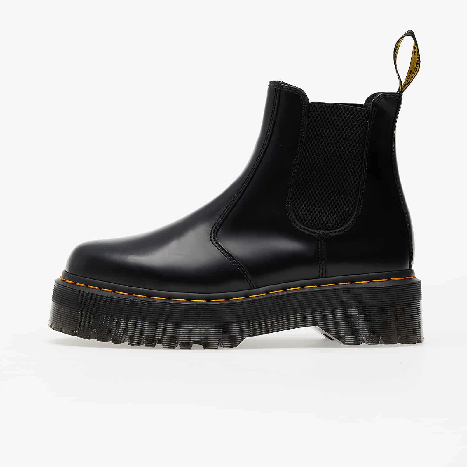 Dr. Martens 2976 Quad Chelsea Boot Black DM24687001
