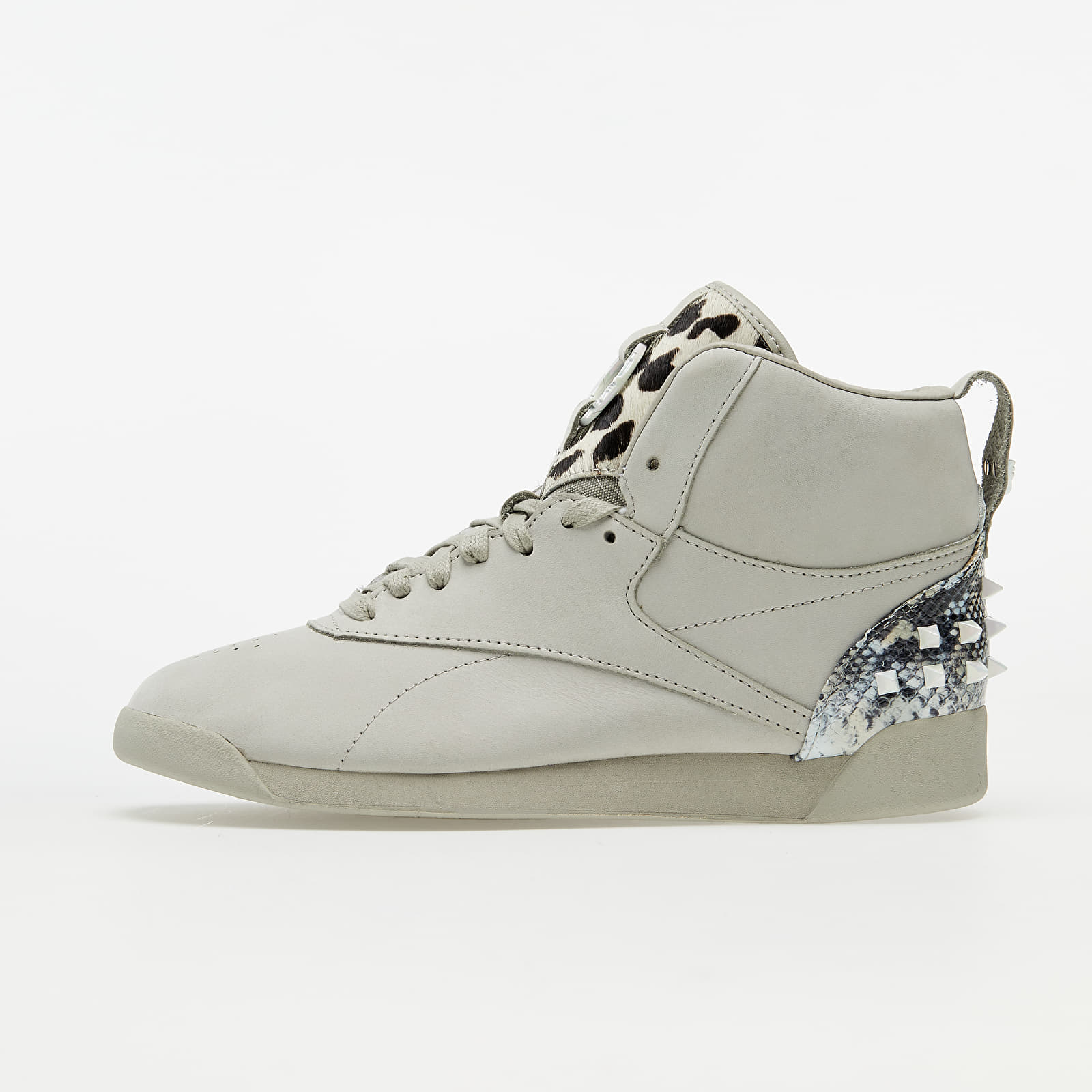 Reebok x Wonder Woman F/S Hi MU Shagre/ Shagre/ Fear Purple FW4658