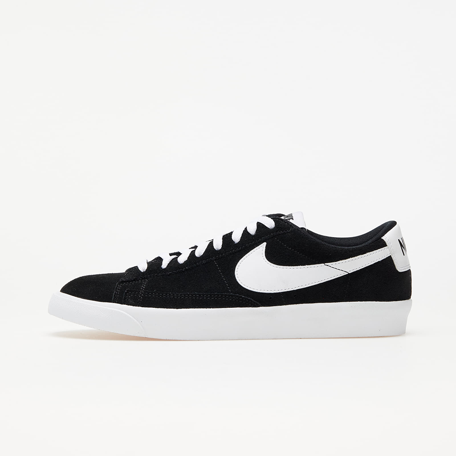 Nike Blazer Low Premium Vntg Suede Black/ White 538402-004
