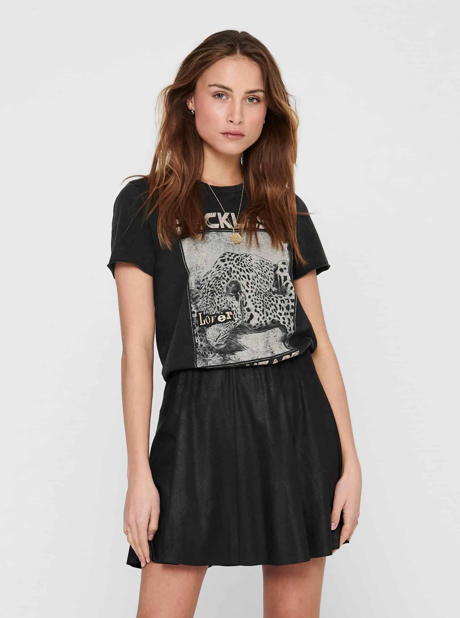 Only černé dámské tričko Lucy s potiskem