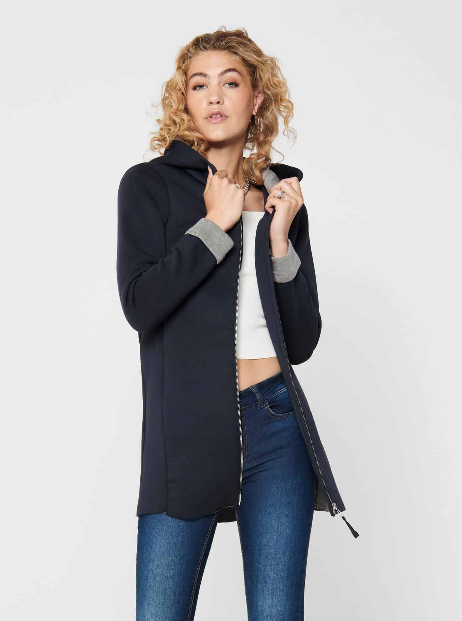 Only černý mikinový kabát s kapucí Lena