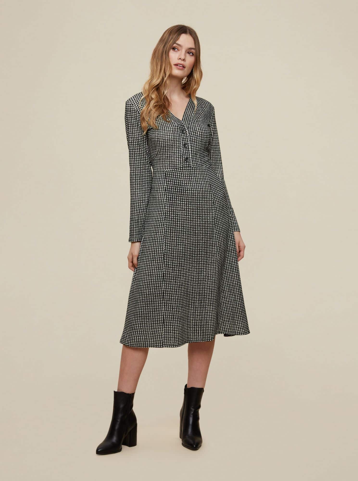 Dorothy Perkins šedé šaty