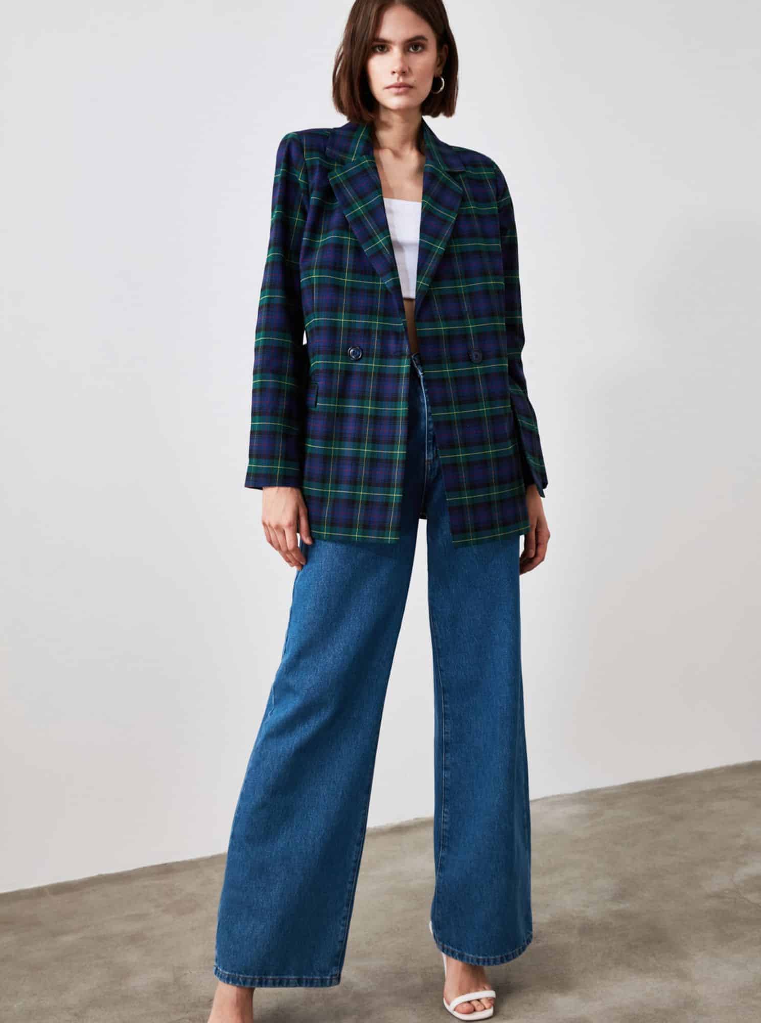 Trendyol tmavě modrý kabát s kostkovaným vzorem