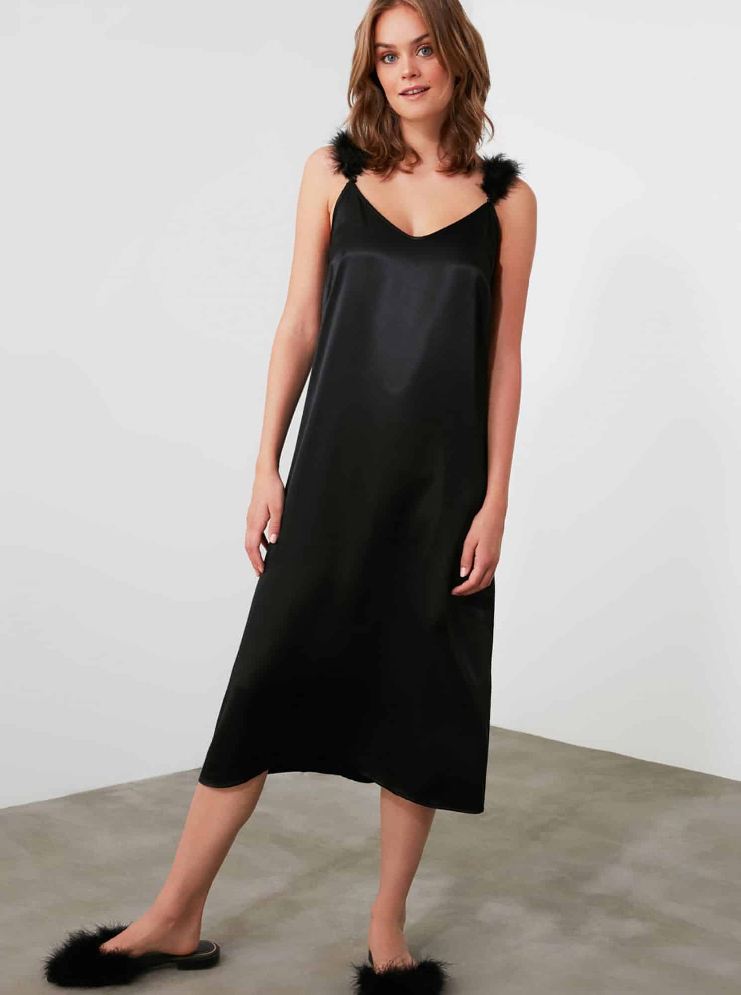 Trendyol černá dámská noční košile